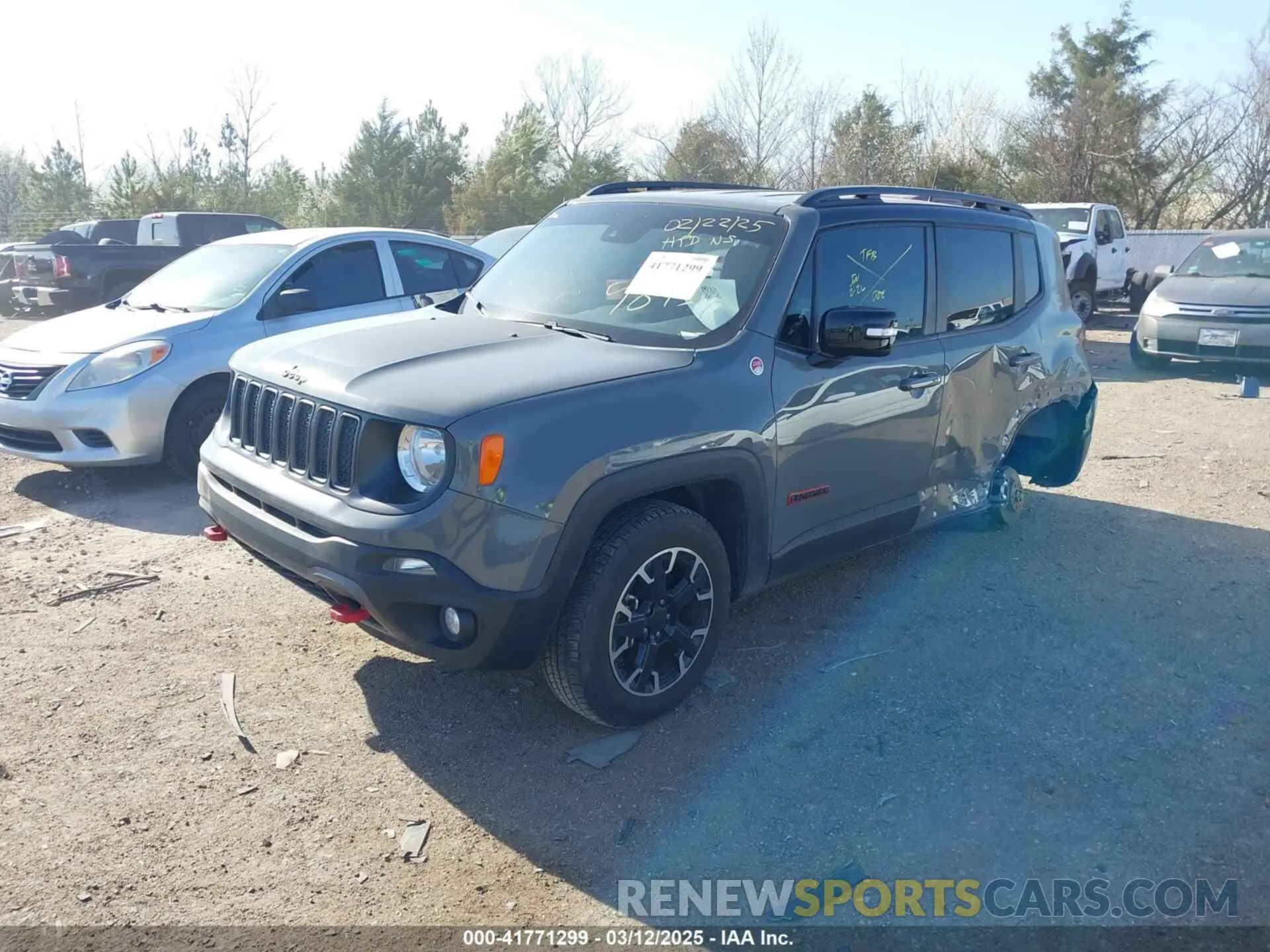 2 fotografías del automóvil dañado ZACNJDC19PPP27959 JEEP RENEGADE 2023