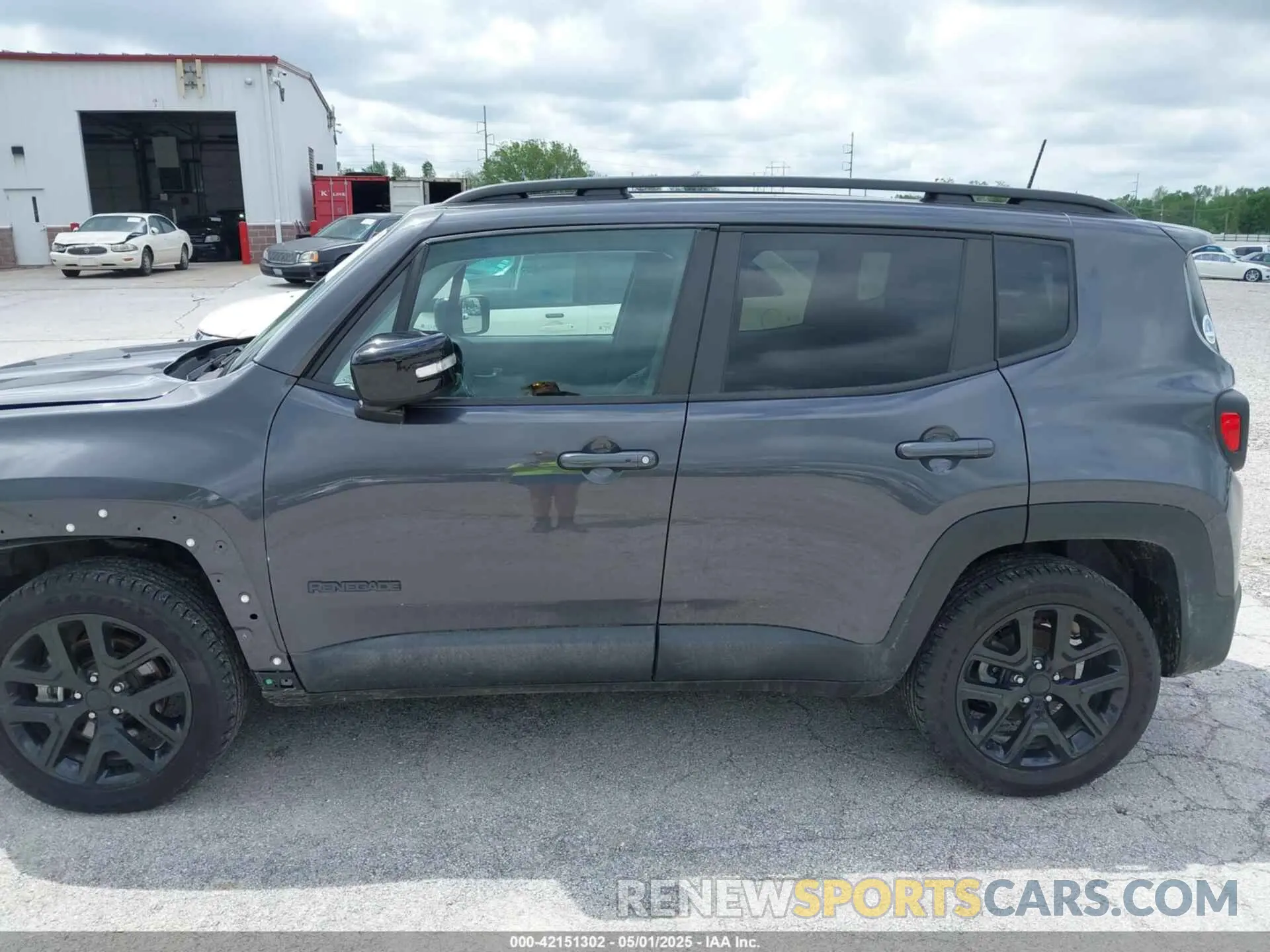 14 fotografías del automóvil dañado ZACNJDE14PPP10533 JEEP RENEGADE 2023