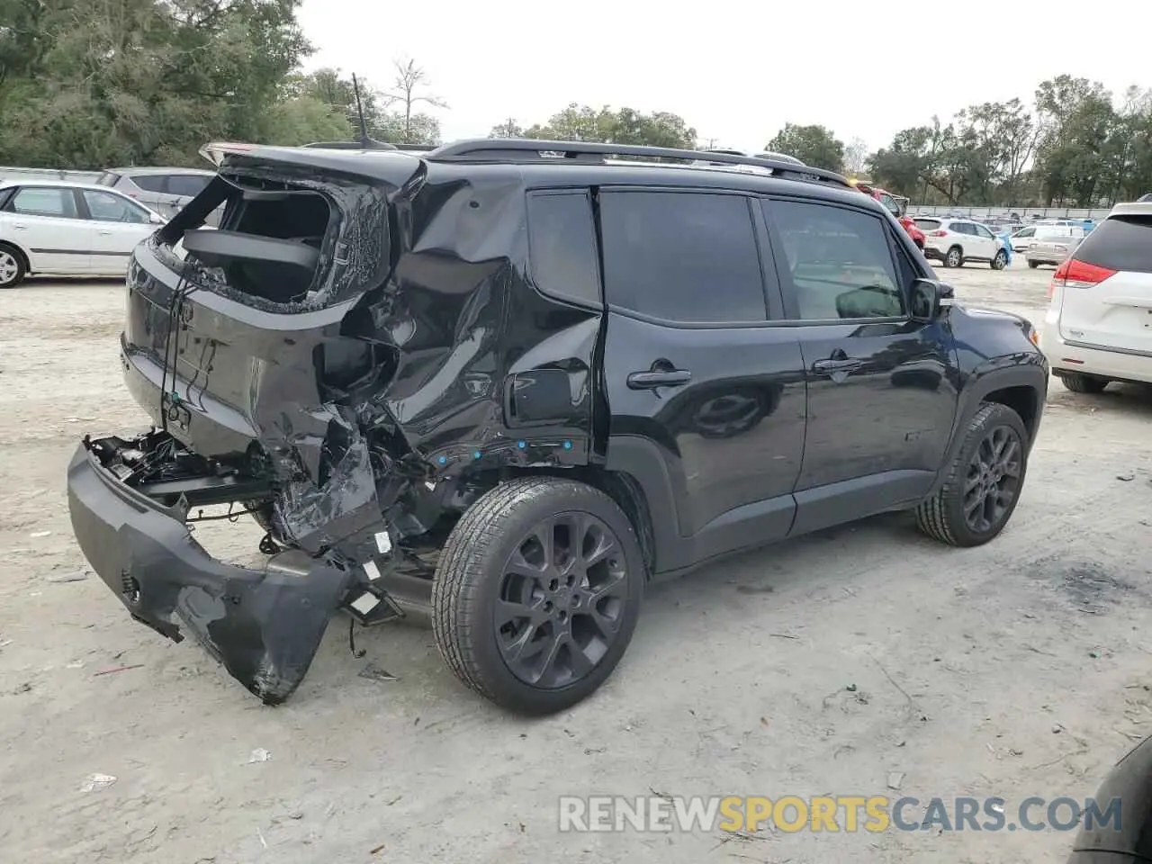 3 fotografías del automóvil dañado ZACNJDE15PPP73186 JEEP RENEGADE A 2023