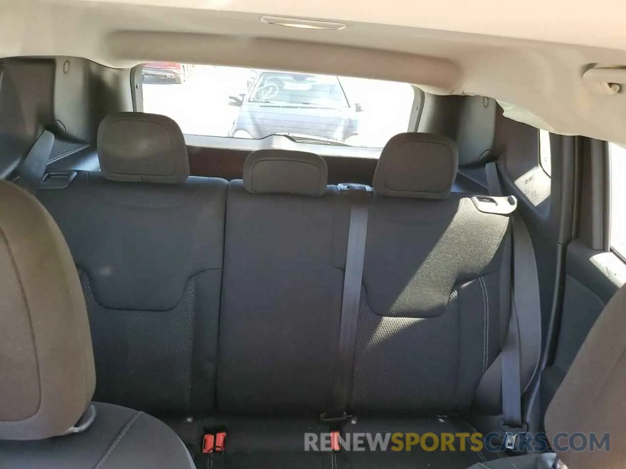 10 fotografías del automóvil dañado ZACNJDE17PPP31232 JEEP RENEGADE A 2023
