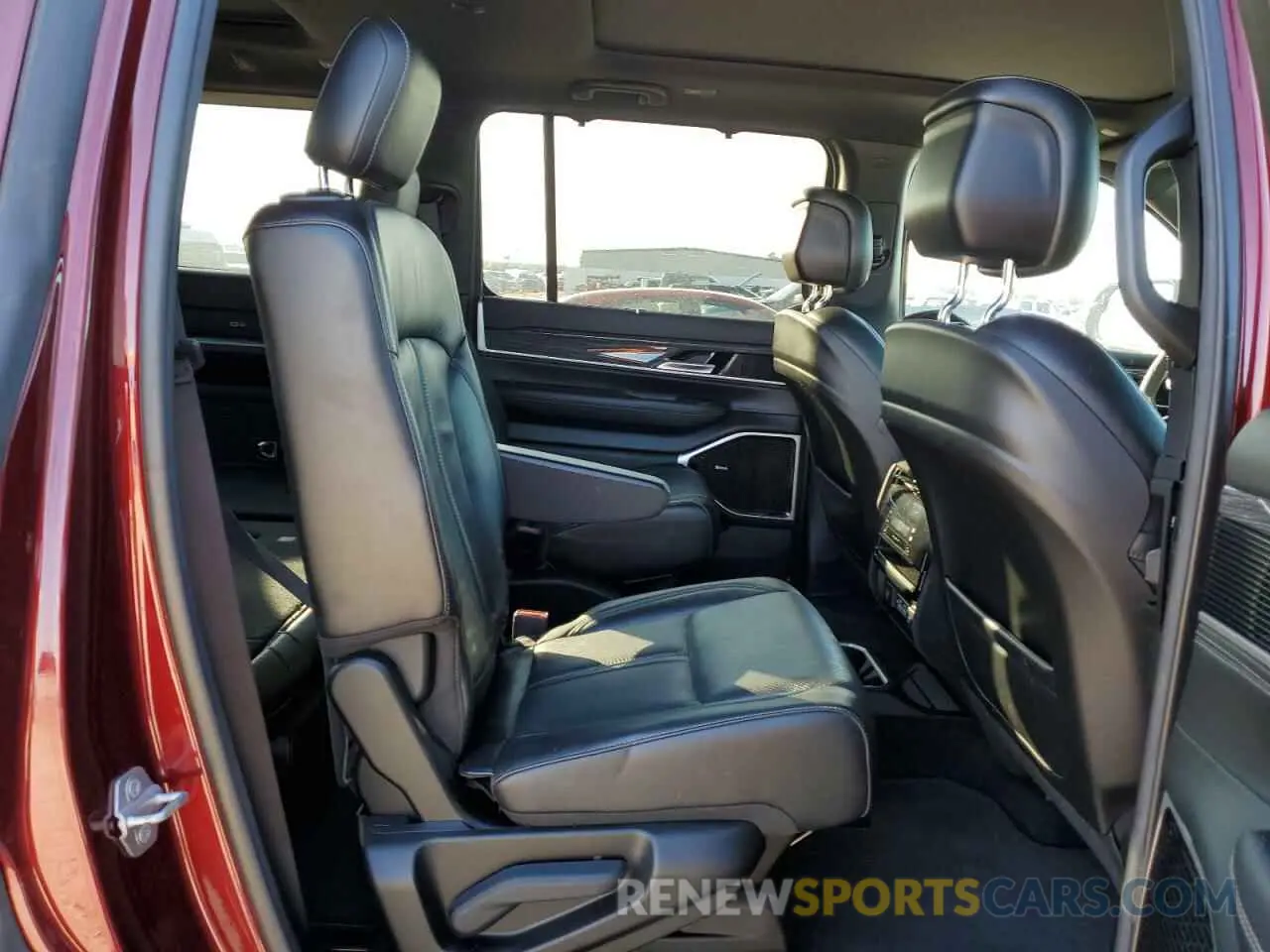 11 fotografías del automóvil dañado 1C4SJUDT4NS109333 JEEP WAGONEER 2022