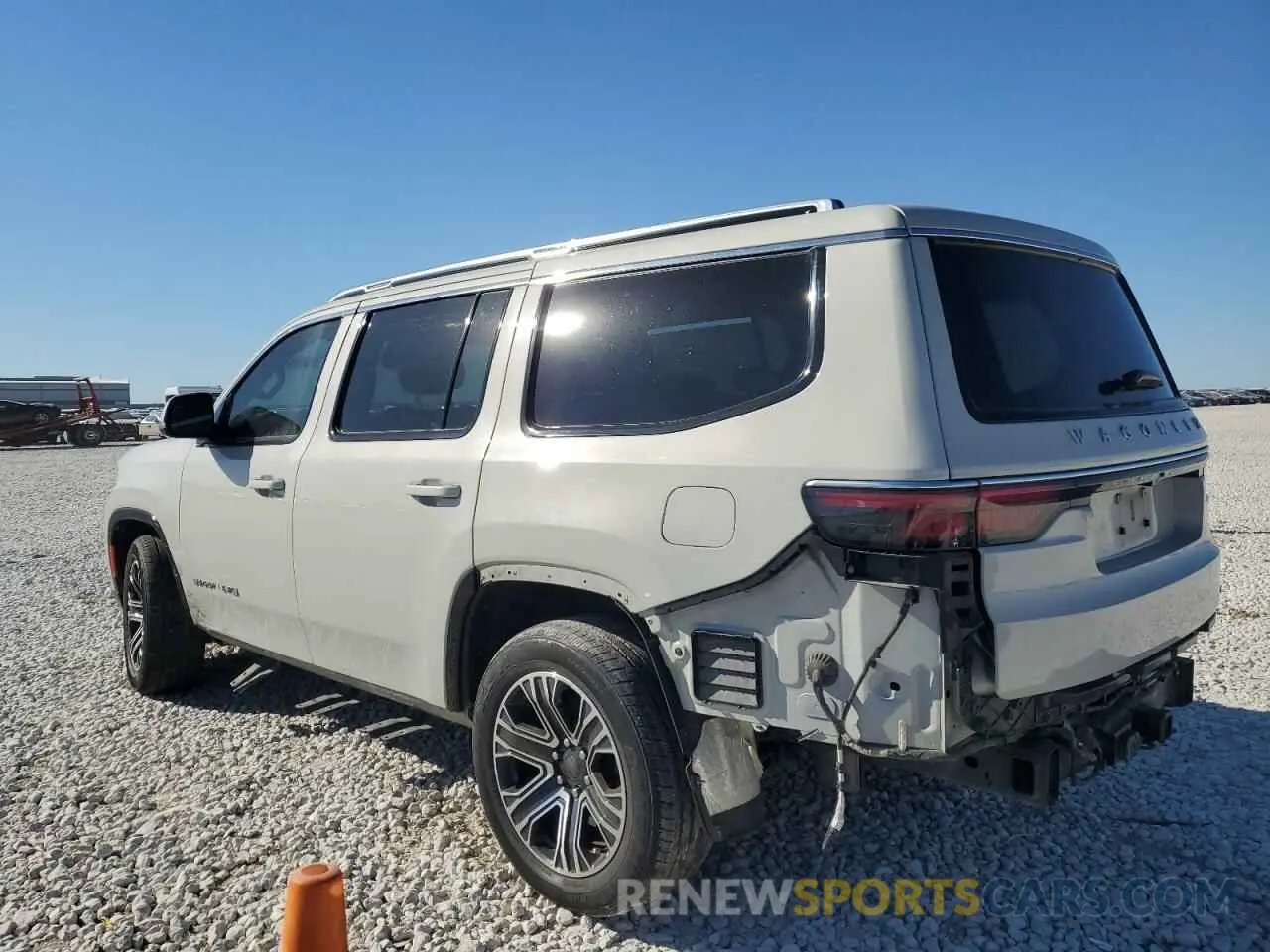 2 fotografías del automóvil dañado 1C4SJUDTXNS144247 JEEP WAGONEER 2022