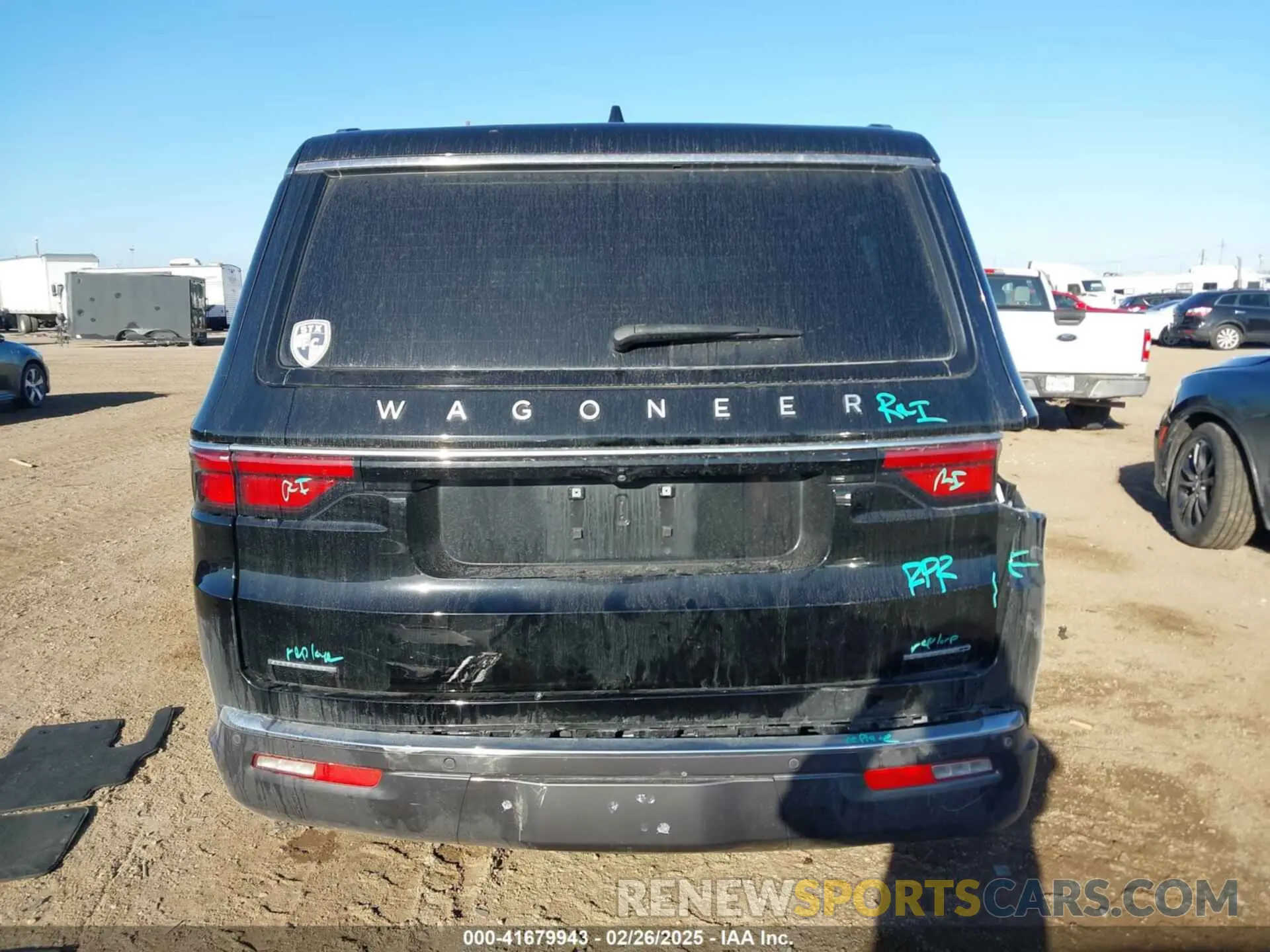 17 fotografías del automóvil dañado 1C4SJVAT0NS206152 JEEP WAGONEER 2022