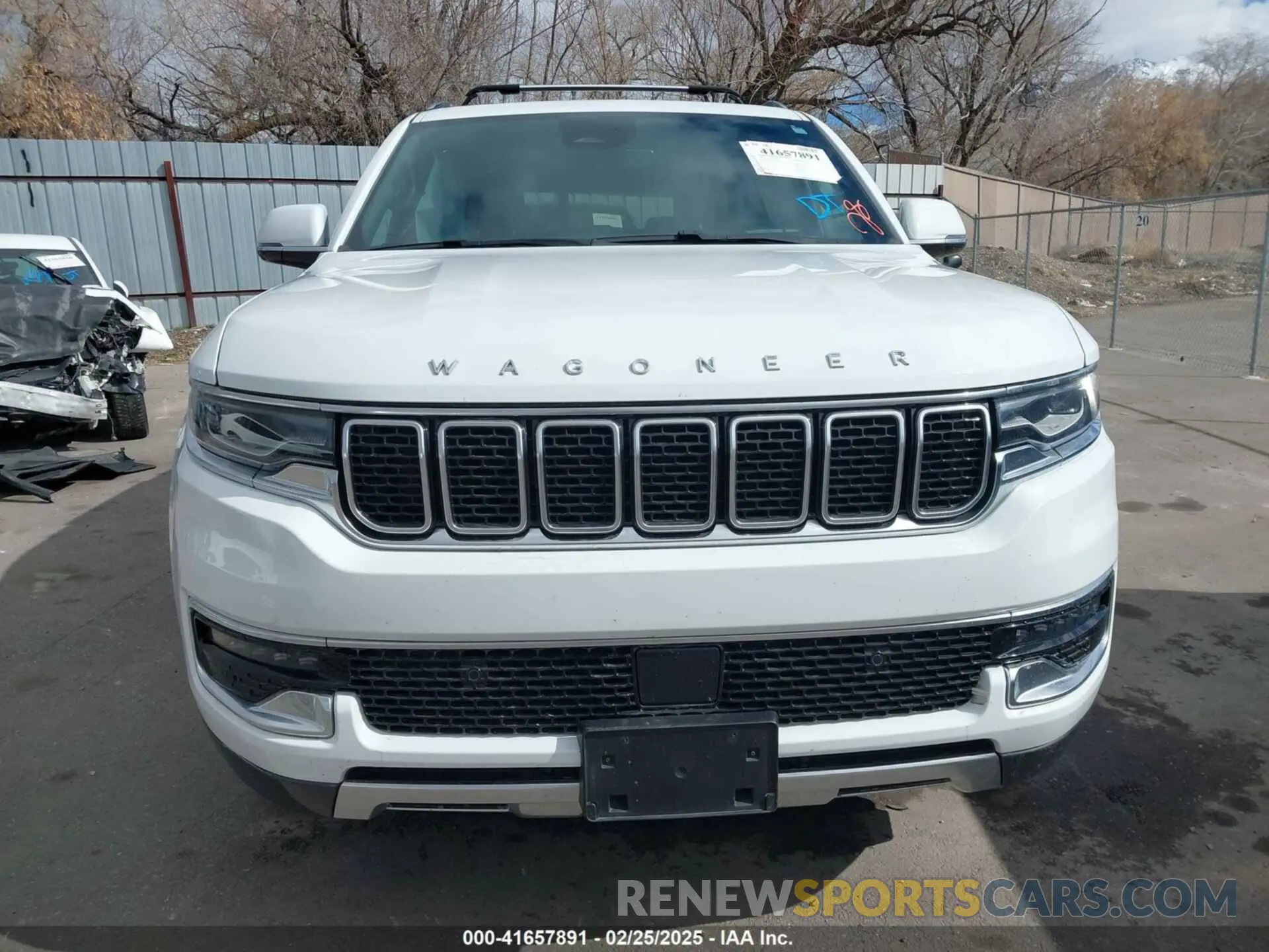 13 fotografías del automóvil dañado 1C4SJVDT7NS132482 JEEP WAGONEER 2022