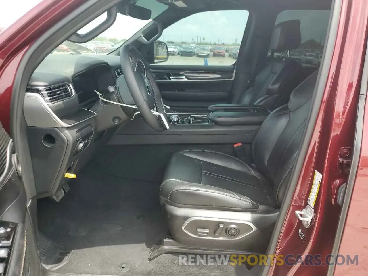 7 fotografías del automóvil dañado 1C4SJUAT0PS543448 JEEP WAGONEER 2023
