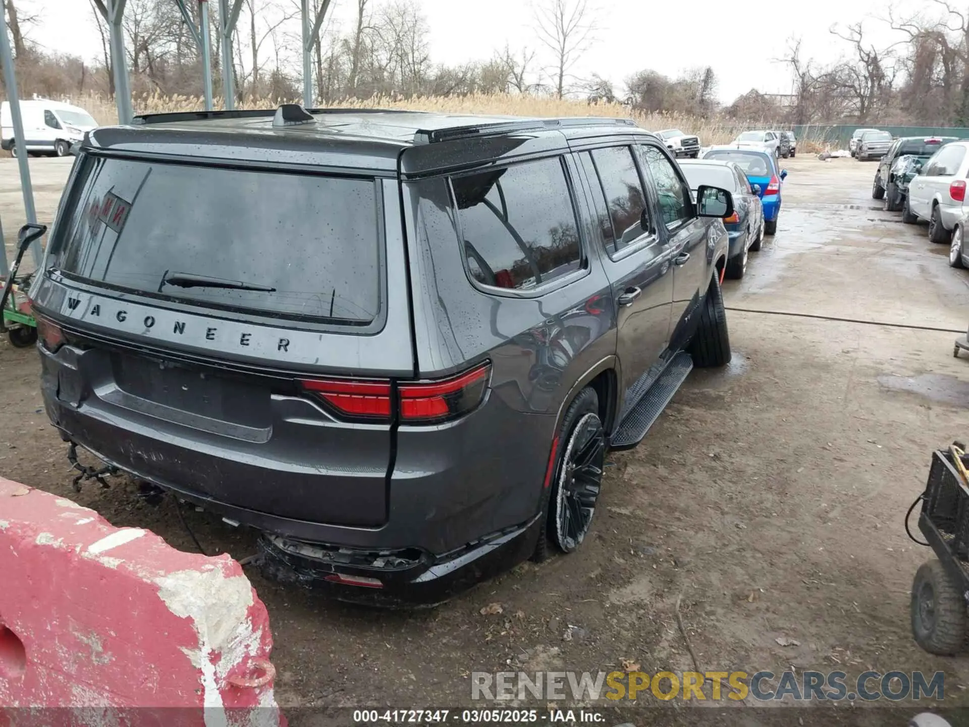4 fotografías del automóvil dañado 1C4SJVBP7PS508347 JEEP WAGONEER 2023