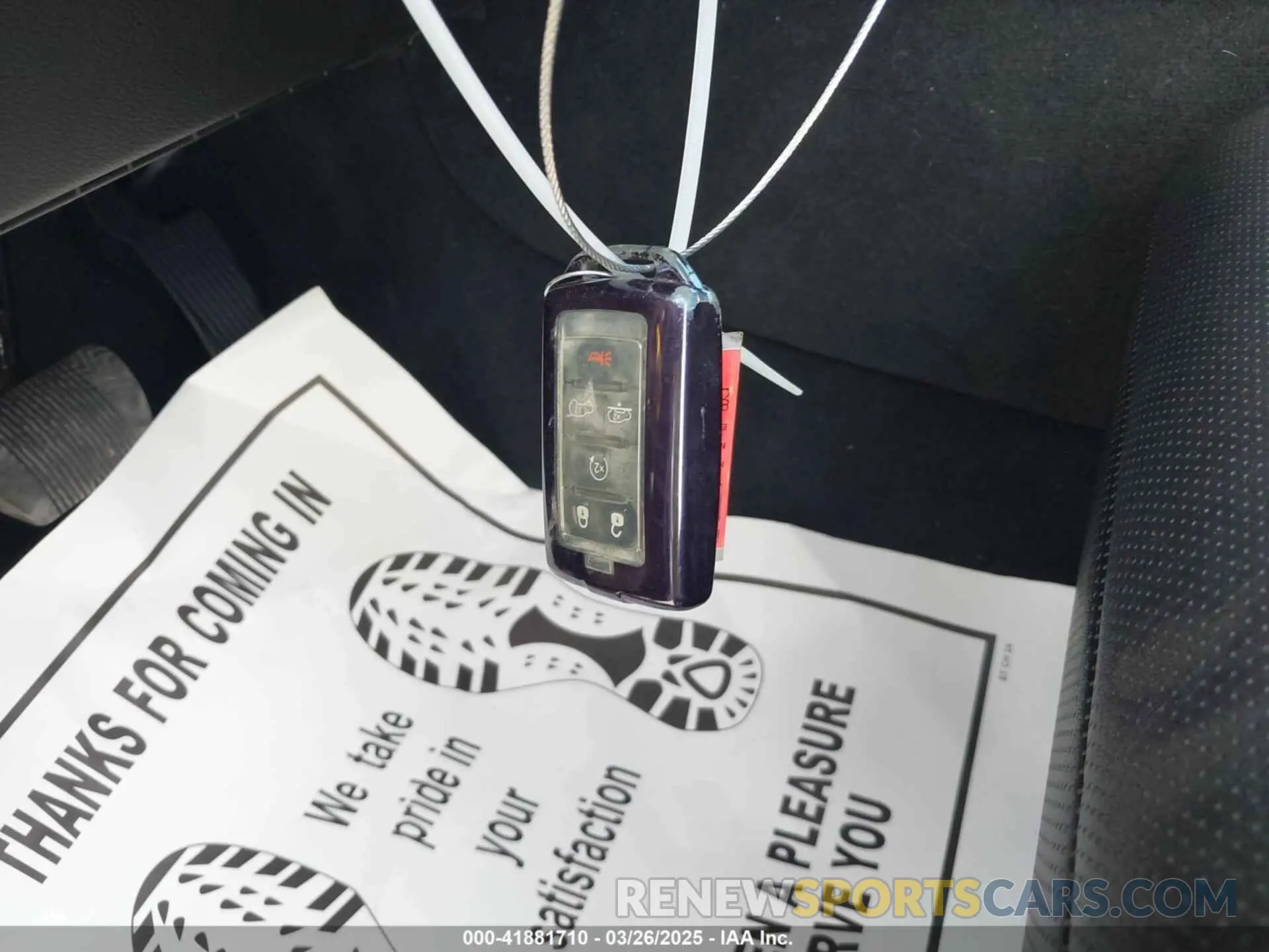 11 fotografías del automóvil dañado 1C4SJVBP9PS546369 JEEP WAGONEER 2023
