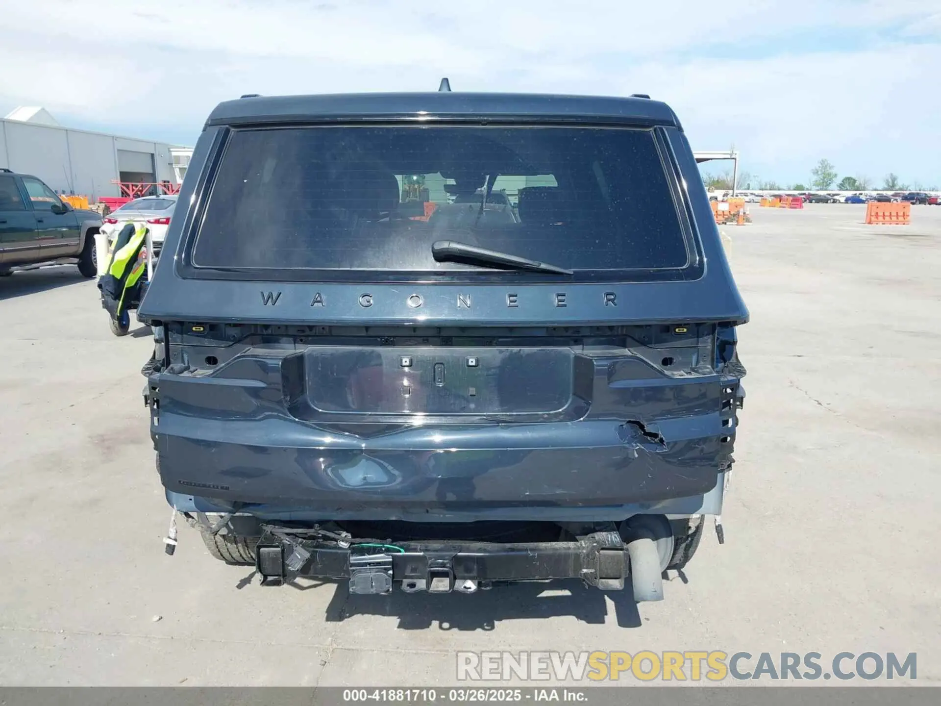 17 fotografías del automóvil dañado 1C4SJVBP9PS546369 JEEP WAGONEER 2023
