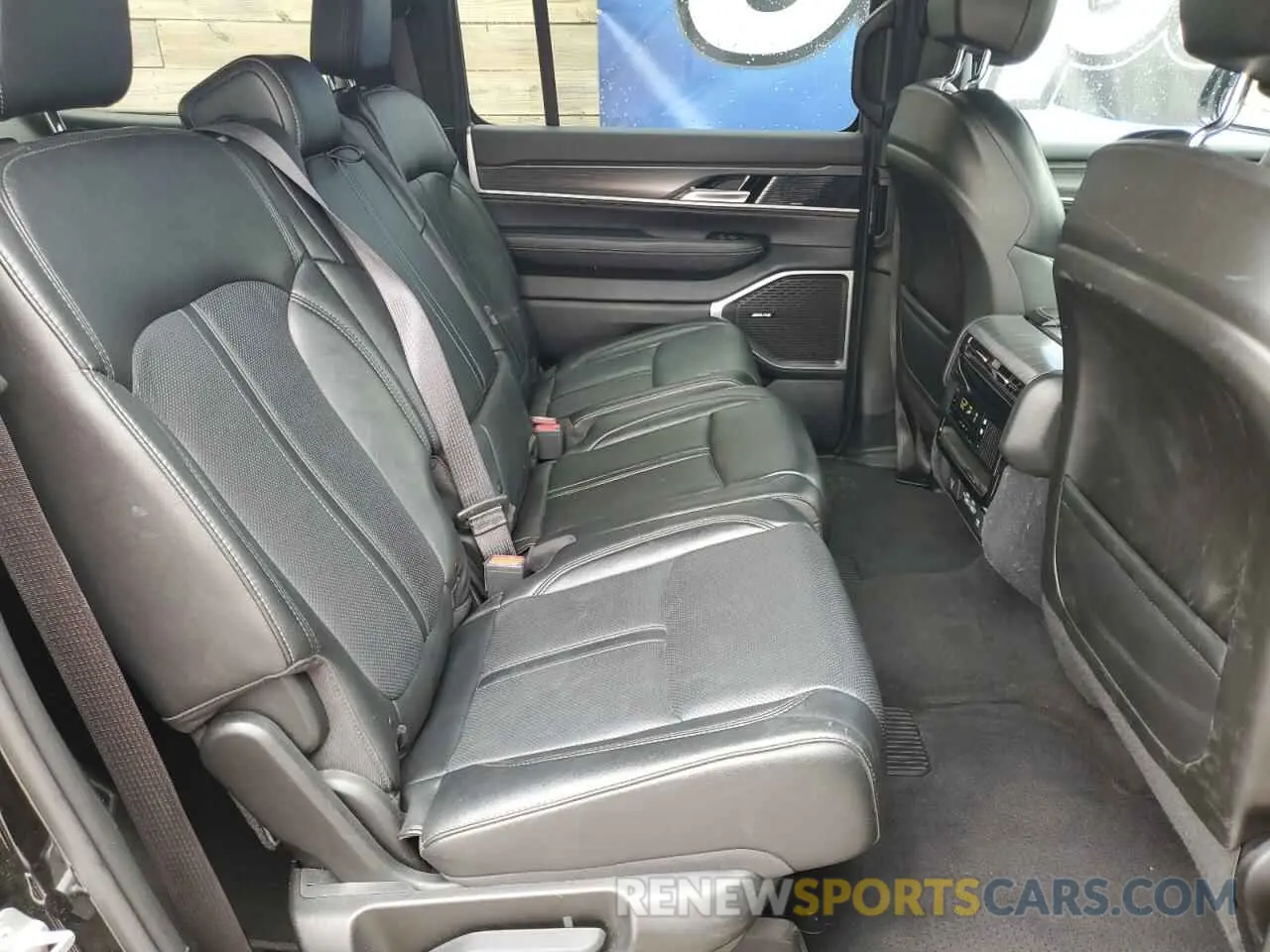 11 fotografías del automóvil dañado 1C4SJVDP0PS572632 JEEP WAGONEER 2023