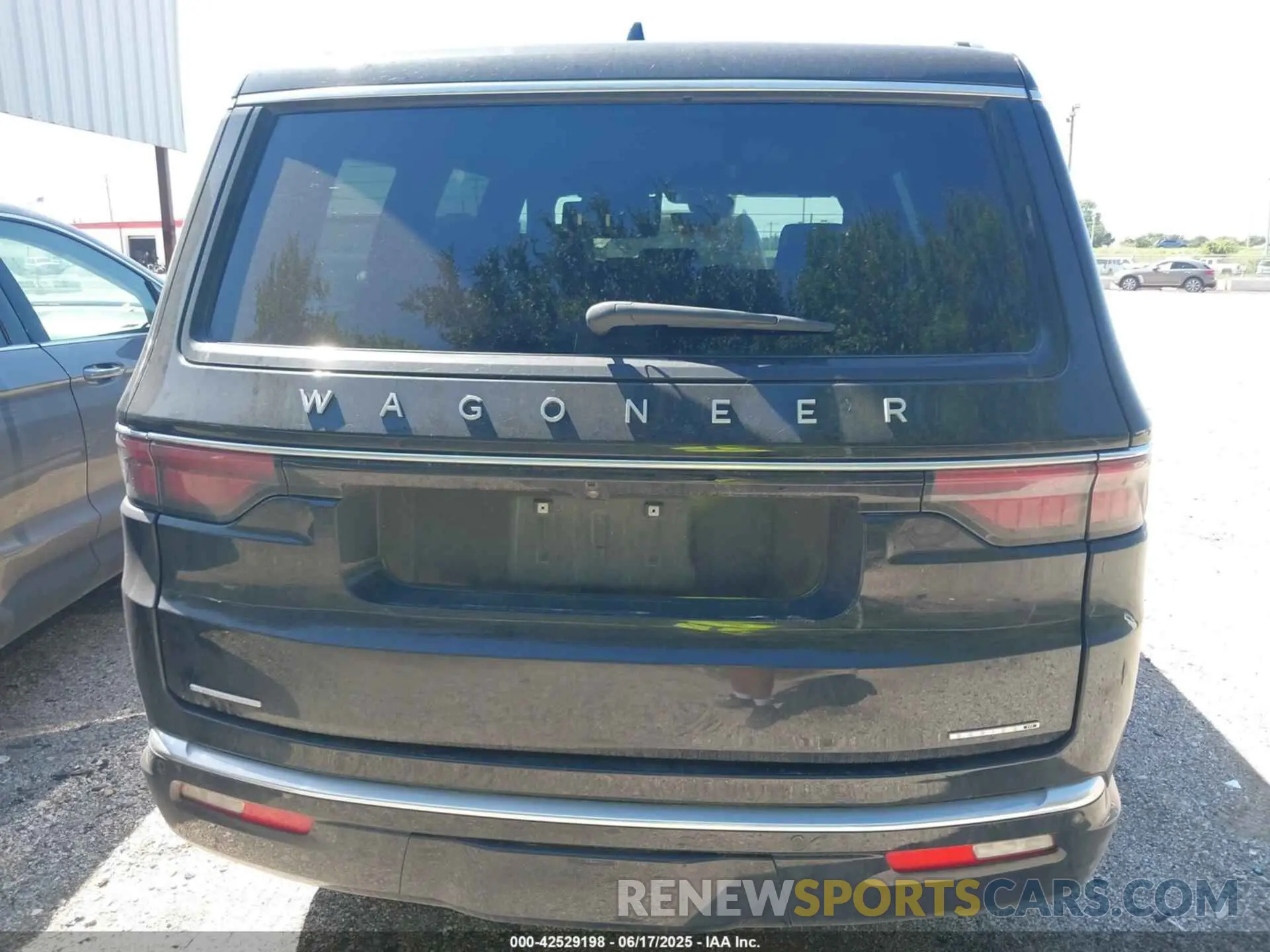 16 fotografías del automóvil dañado 1C4SJVDP1PS505523 JEEP WAGONEER 2023
