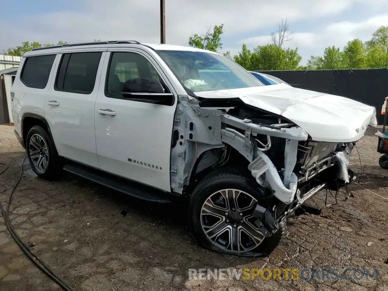 4 fotografías del automóvil dañado 1C4SJUBPXRS172108 JEEP WAGONEER 2024