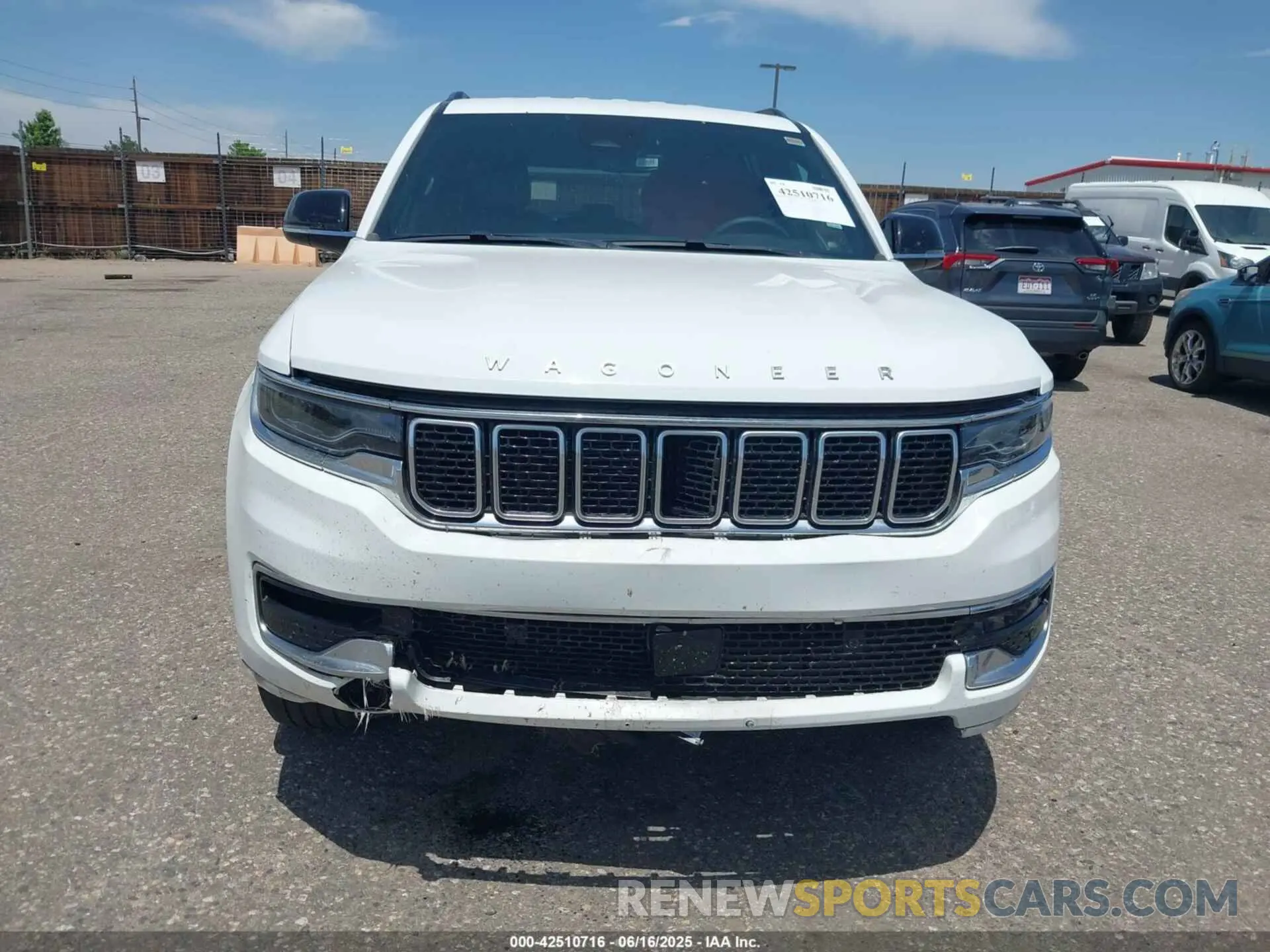 12 fotografías del automóvil dañado 1C4SJVBPXRS132956 JEEP WAGONEER 2024