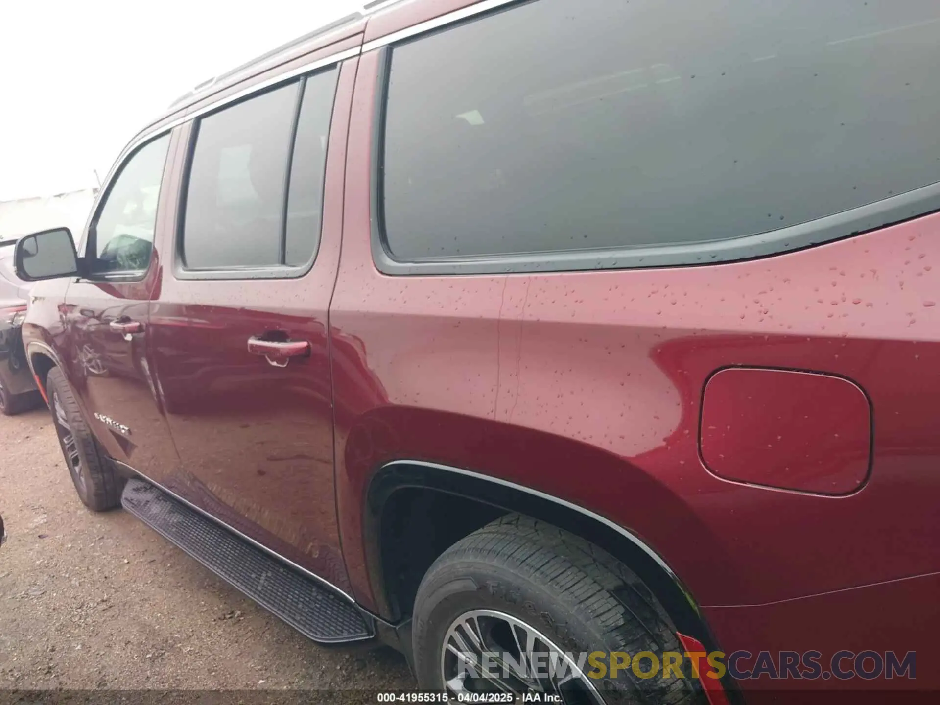 14 fotografías del automóvil dañado 1C4SJSBPXPS549148 JEEP WAGONEER L 2023