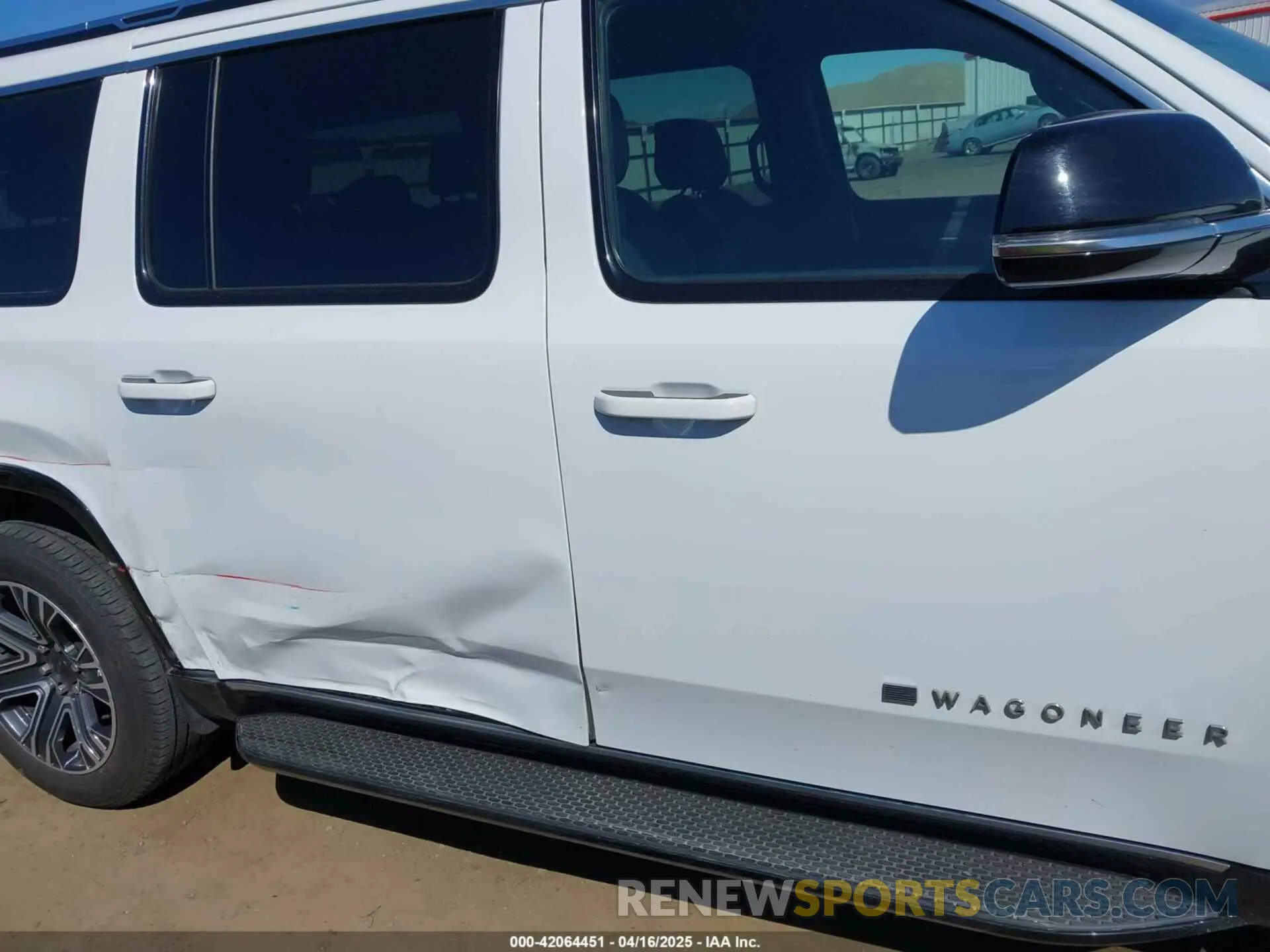 13 fotografías del automóvil dañado 1C4SJSBP2RS167781 JEEP WAGONEER L 2024