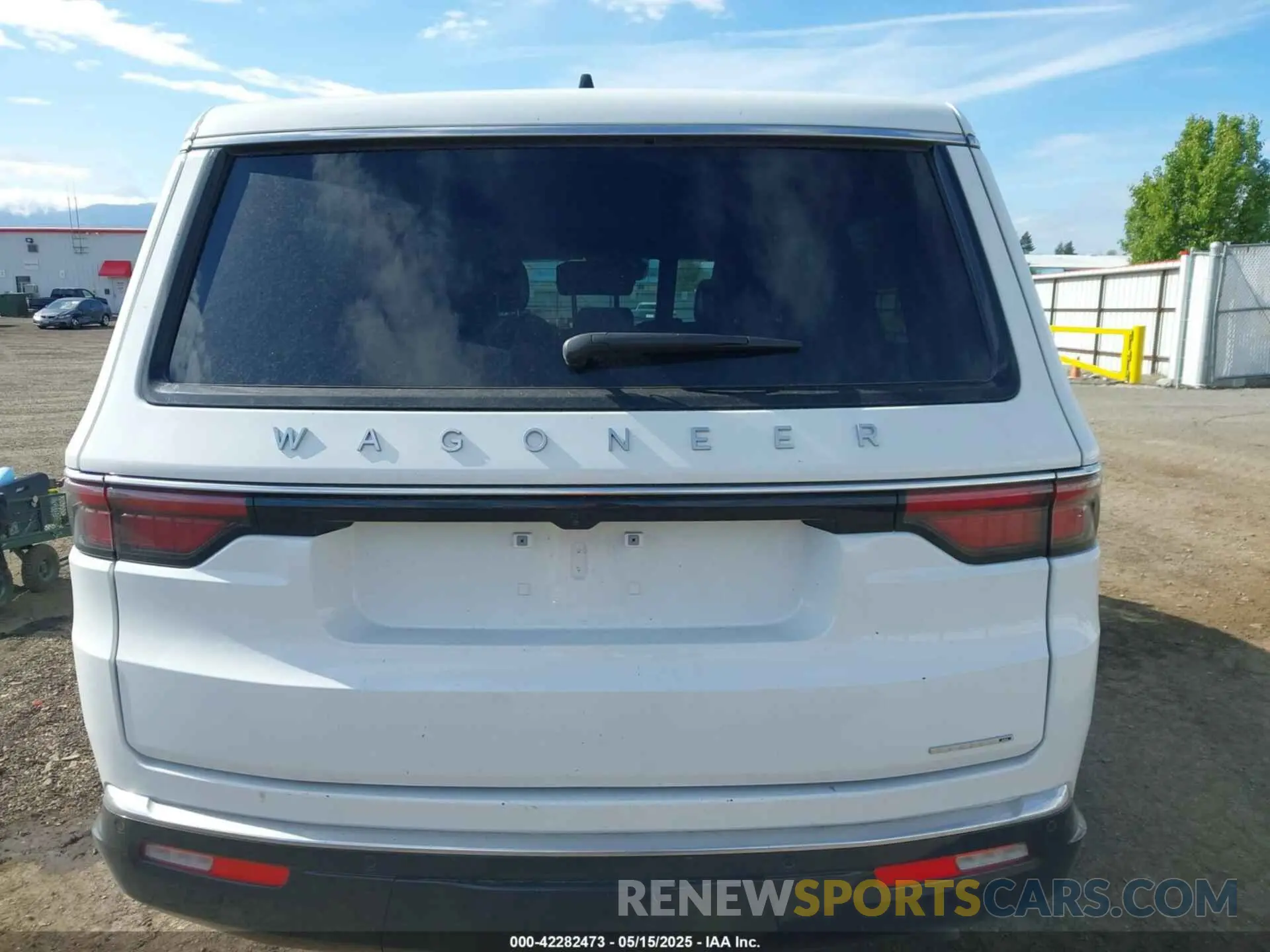 16 fotografías del automóvil dañado 1C4SJSDP1RS181782 JEEP WAGONEER L 2024