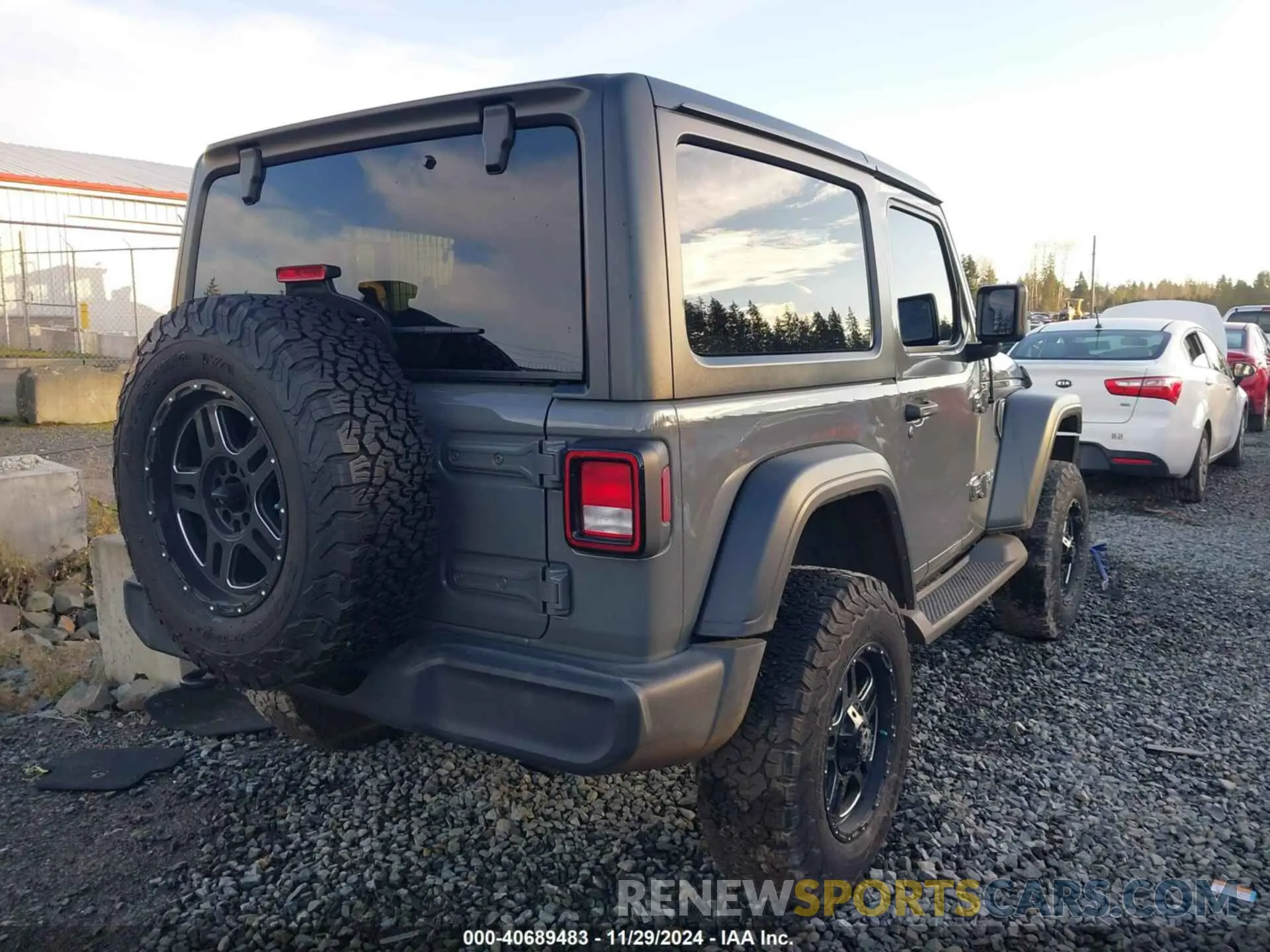 4 fotografías del automóvil dañado 1C4GJXAG3KW518815 JEEP WRANGLER 2019