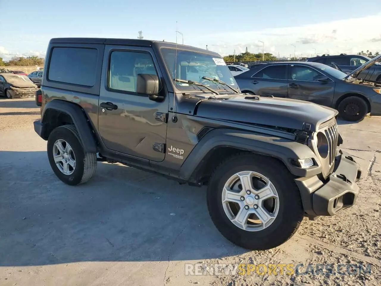 4 fotografías del automóvil dañado 1C4GJXAG3KW664311 JEEP WRANGLER 2019
