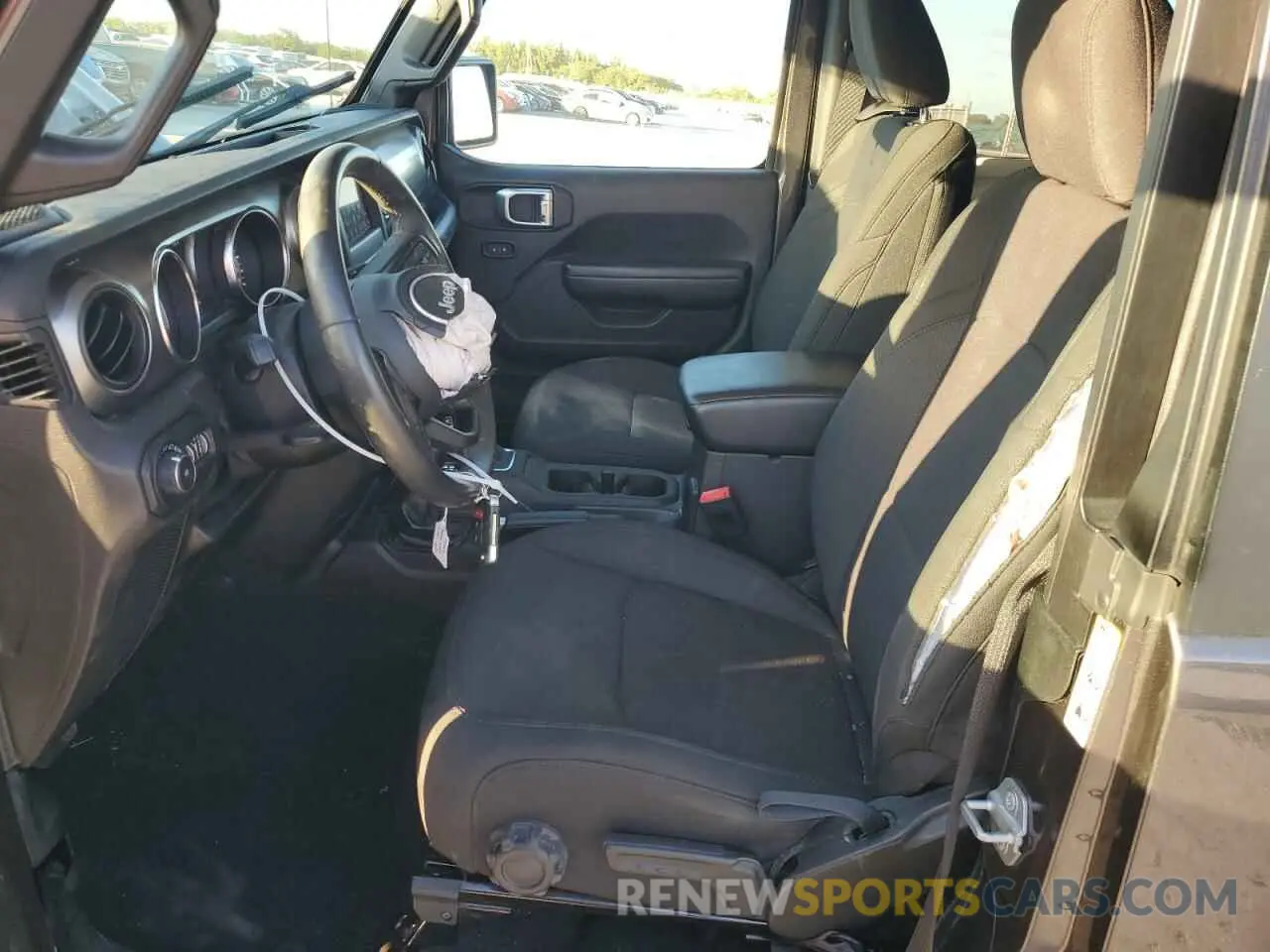 7 fotografías del automóvil dañado 1C4GJXAG3KW664311 JEEP WRANGLER 2019