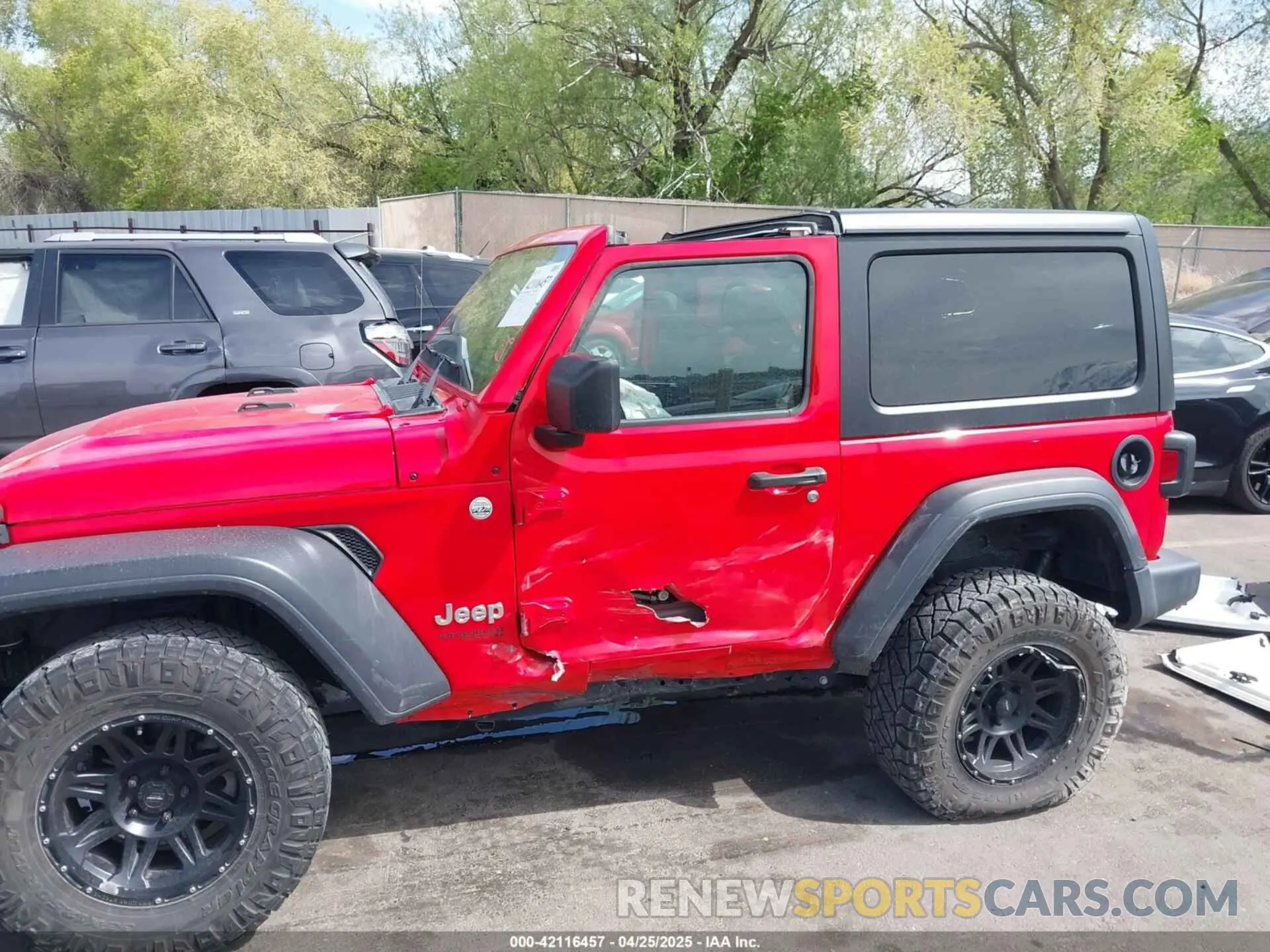 15 fotografías del automóvil dañado 1C4GJXAG4KW652569 JEEP WRANGLER 2019