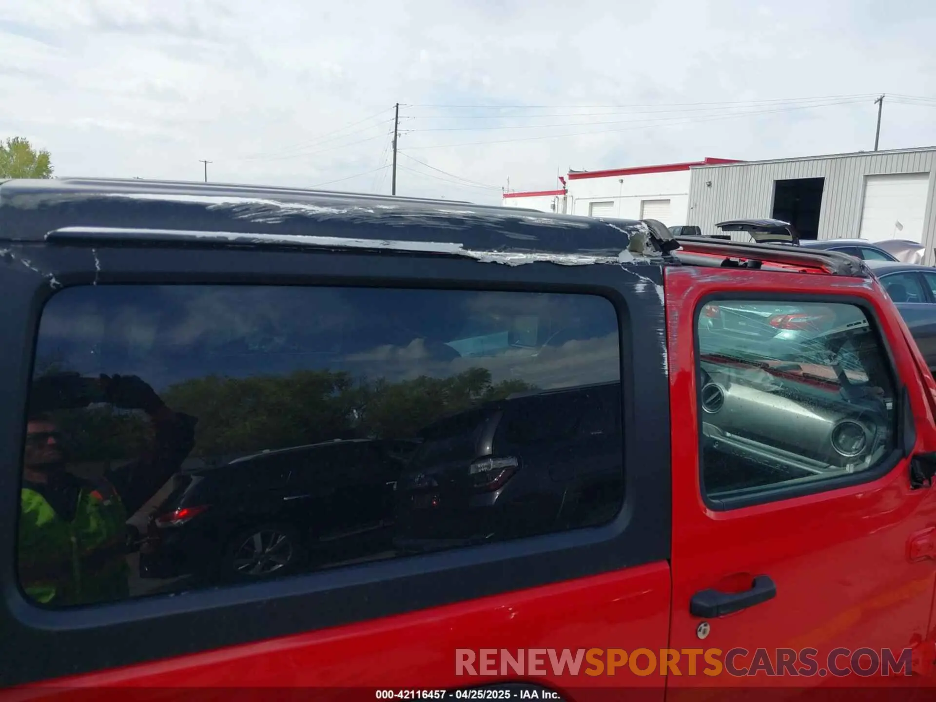 18 fotografías del automóvil dañado 1C4GJXAG4KW652569 JEEP WRANGLER 2019