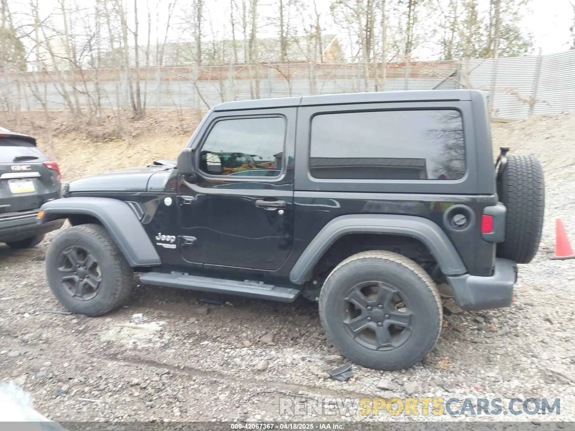15 fotografías del automóvil dañado 1C4GJXAGXKW538902 JEEP WRANGLER 2019