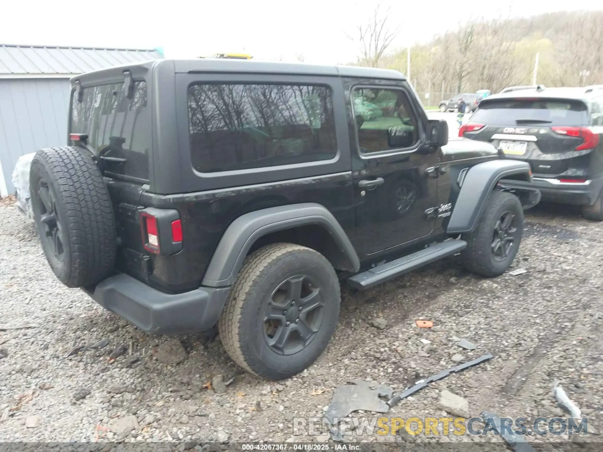 4 fotografías del automóvil dañado 1C4GJXAGXKW538902 JEEP WRANGLER 2019