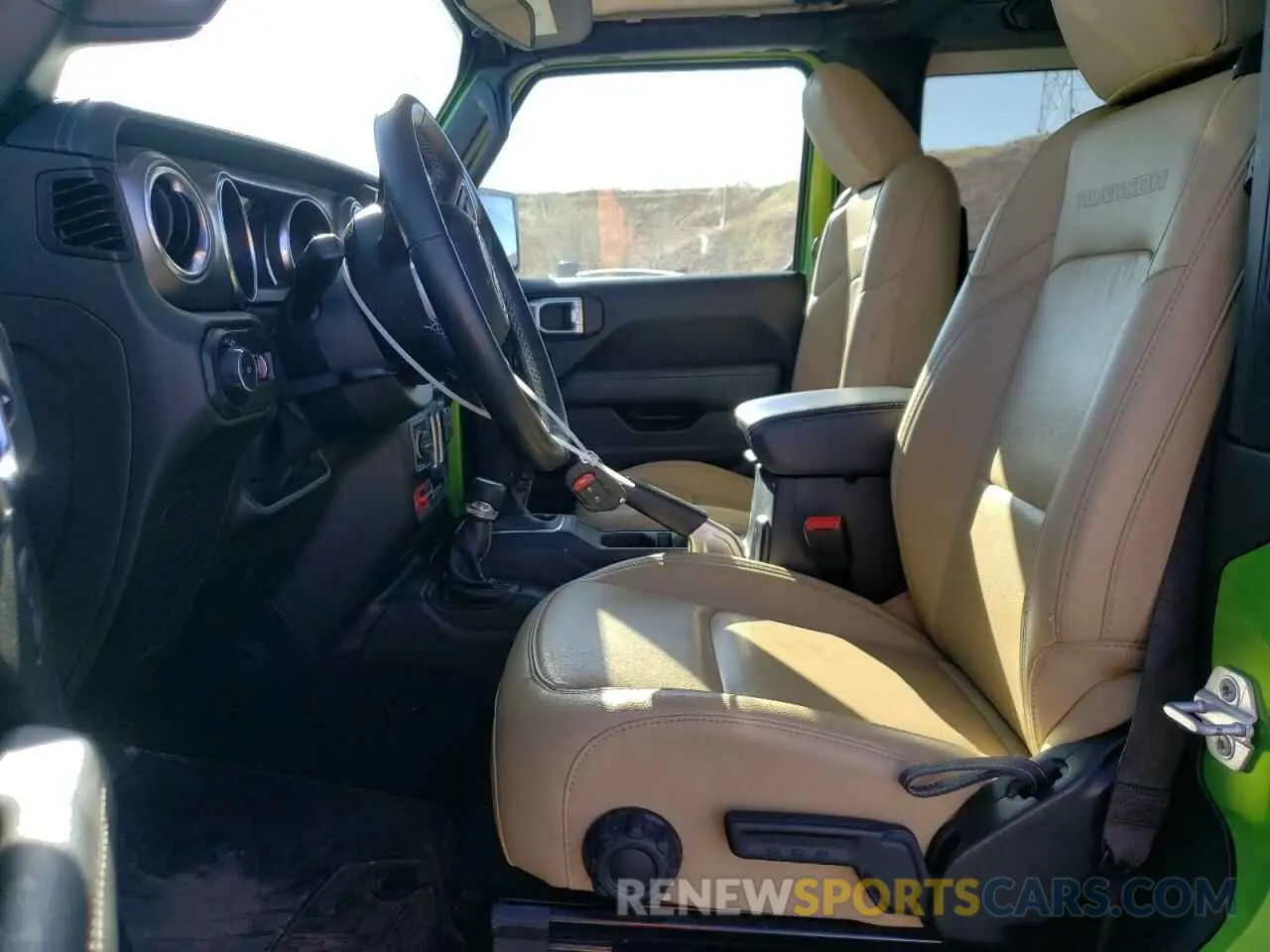 7 fotografías del automóvil dañado 1C4HJXCG8KW655699 JEEP WRANGLER 2019