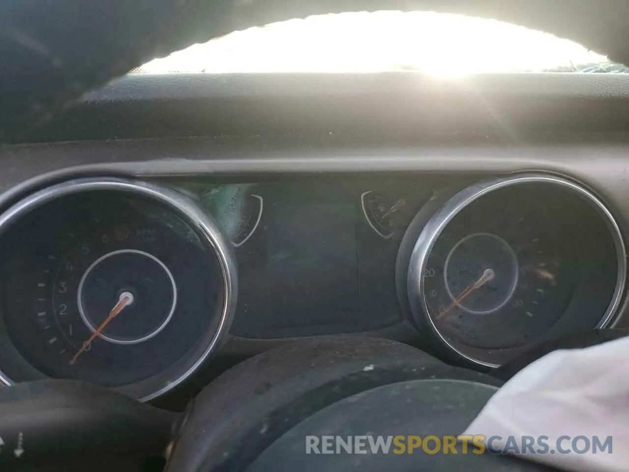 9 fotografías del automóvil dañado 1C4HJXDG2KW526792 JEEP WRANGLER 2019