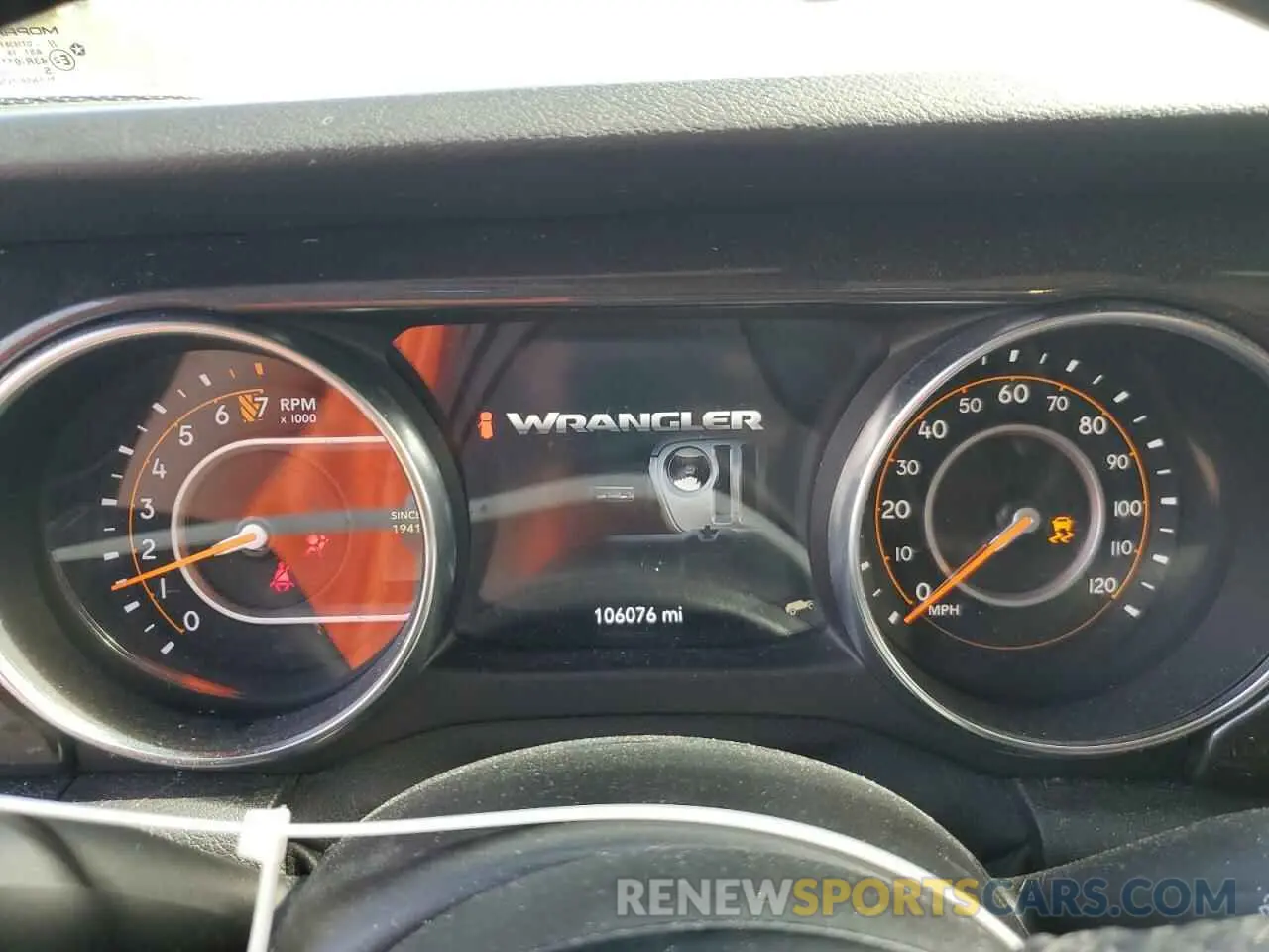 9 fotografías del automóvil dañado 1C4HJXDGXKW675242 JEEP WRANGLER 2019