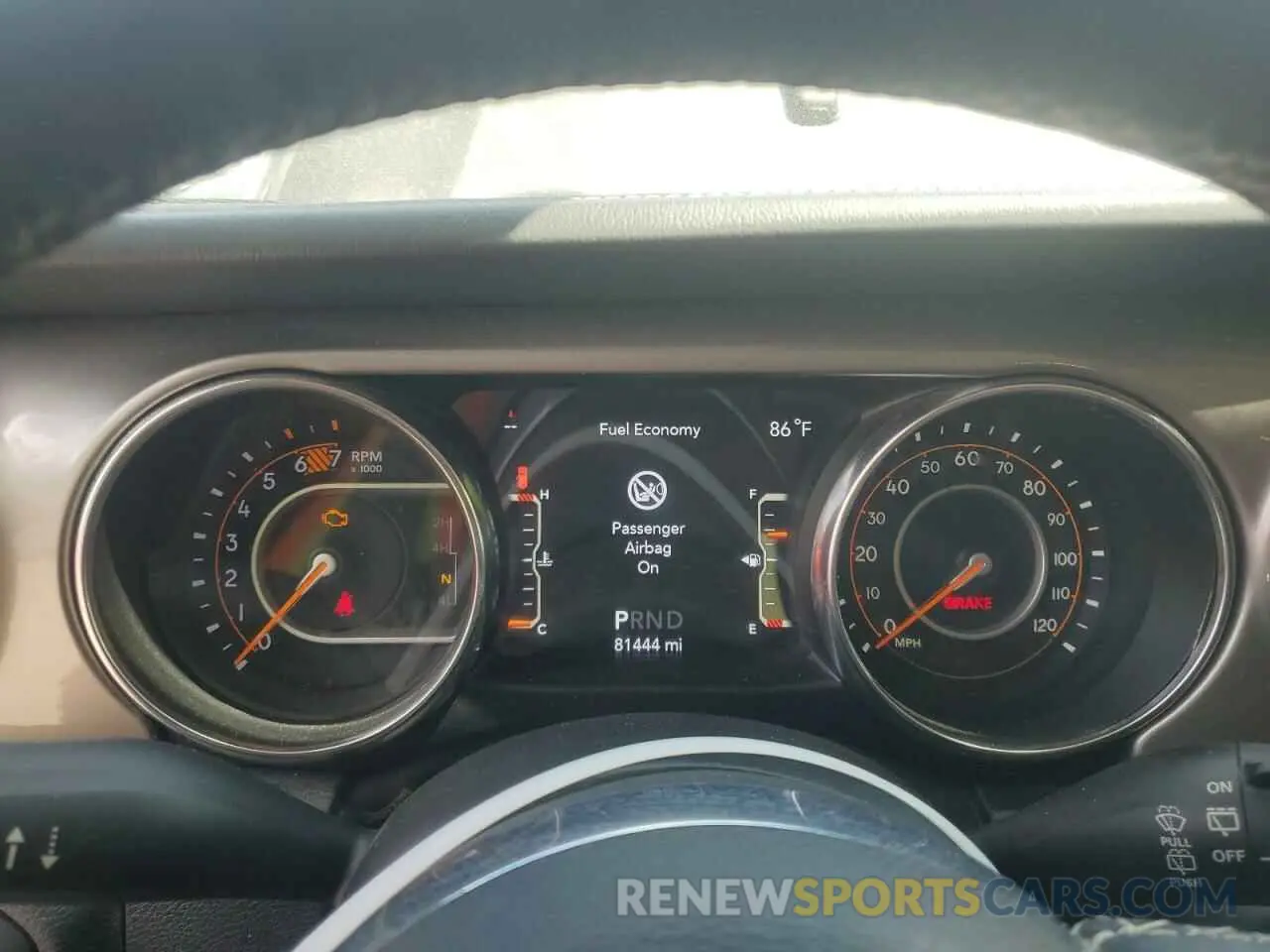 9 fotografías del automóvil dañado 1C4HJXEN1KW504490 JEEP WRANGLER 2019