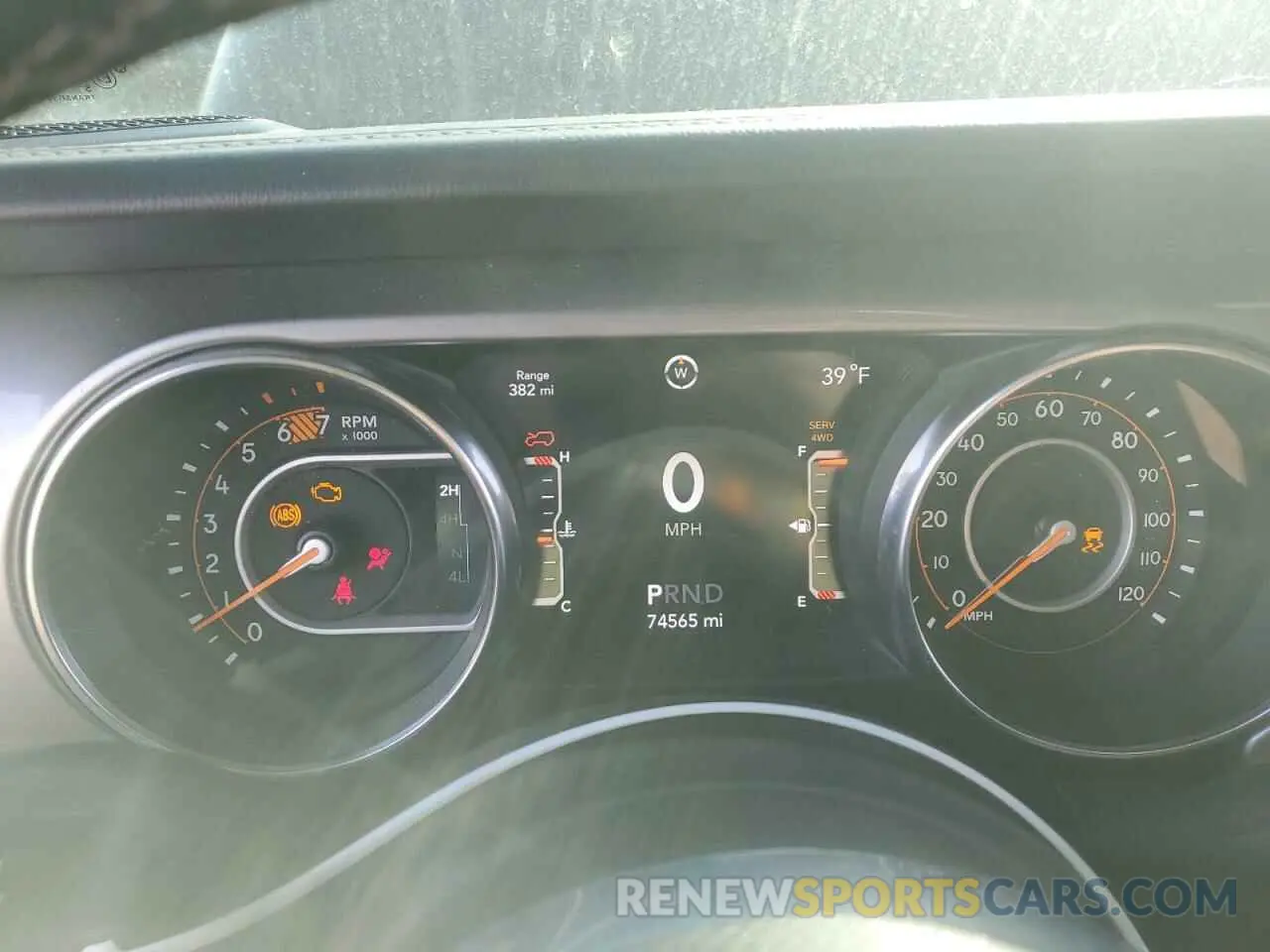 9 fotografías del automóvil dañado 1C4HJXEN3KW561998 JEEP WRANGLER 2019