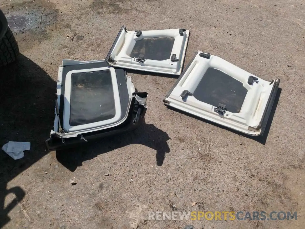 15 fotografías del automóvil dañado 1C4HJXEN8KW616980 JEEP WRANGLER 2019