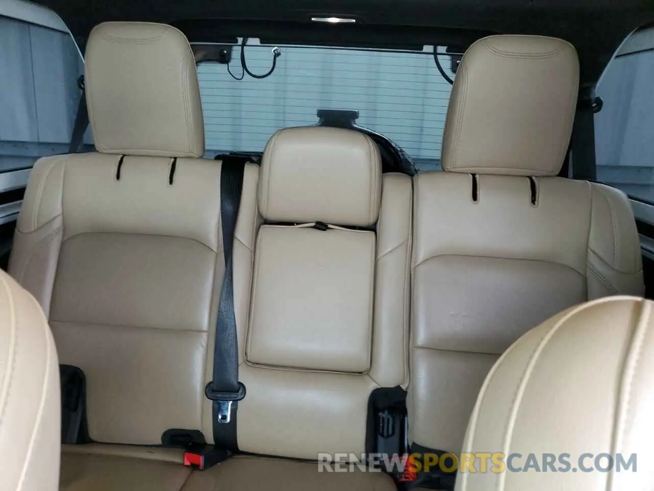 10 fotografías del automóvil dañado 1C4HJXFG6KW642011 JEEP WRANGLER 2019