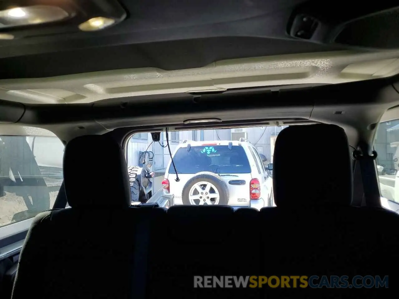 10 fotografías del automóvil dañado 1C4HJXFN1KW502477 JEEP WRANGLER 2019