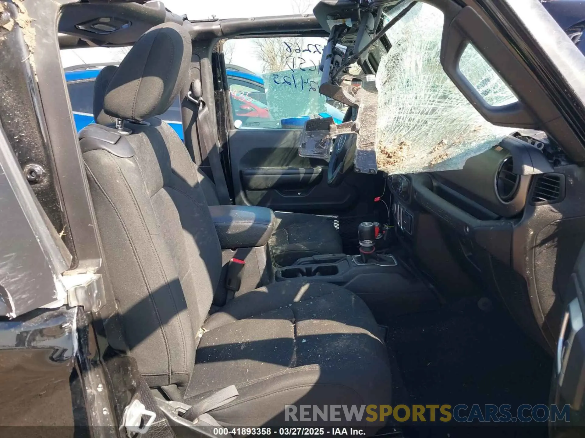 5 fotografías del automóvil dañado 1C4GJXAG0LW276017 JEEP WRANGLER 2020