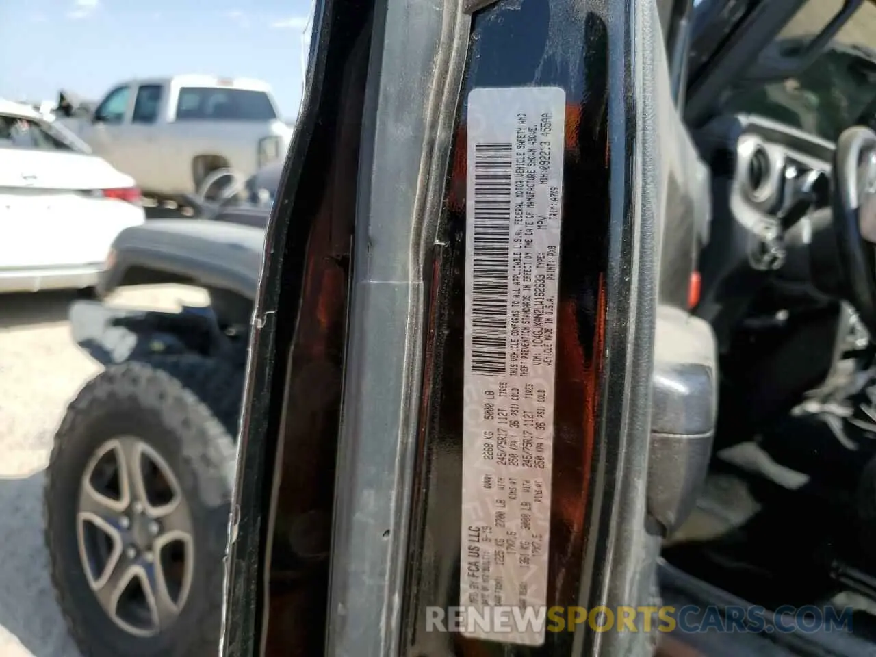 13 fotografías del automóvil dañado 1C4GJXAN2LW162633 JEEP WRANGLER 2020