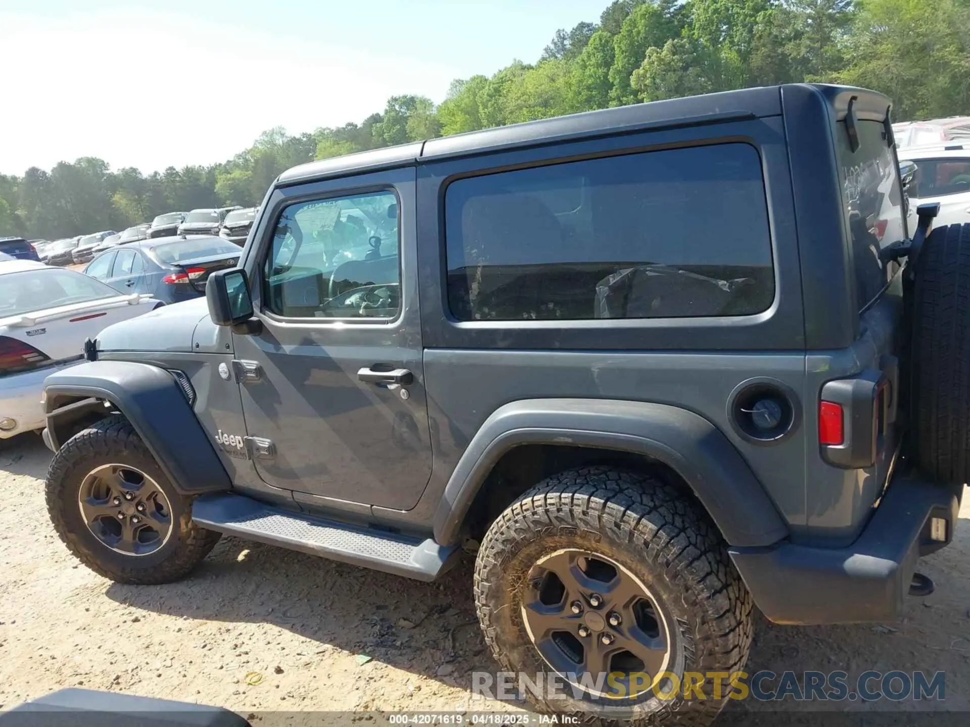14 fotografías del automóvil dañado 1C4GJXAN5LW146068 JEEP WRANGLER 2020