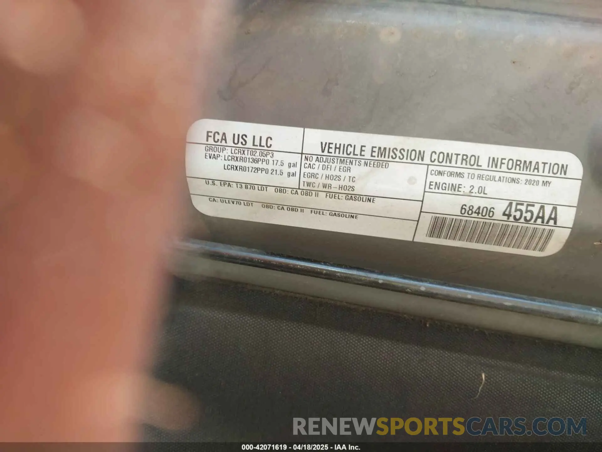 9 fotografías del automóvil dañado 1C4GJXAN5LW146068 JEEP WRANGLER 2020