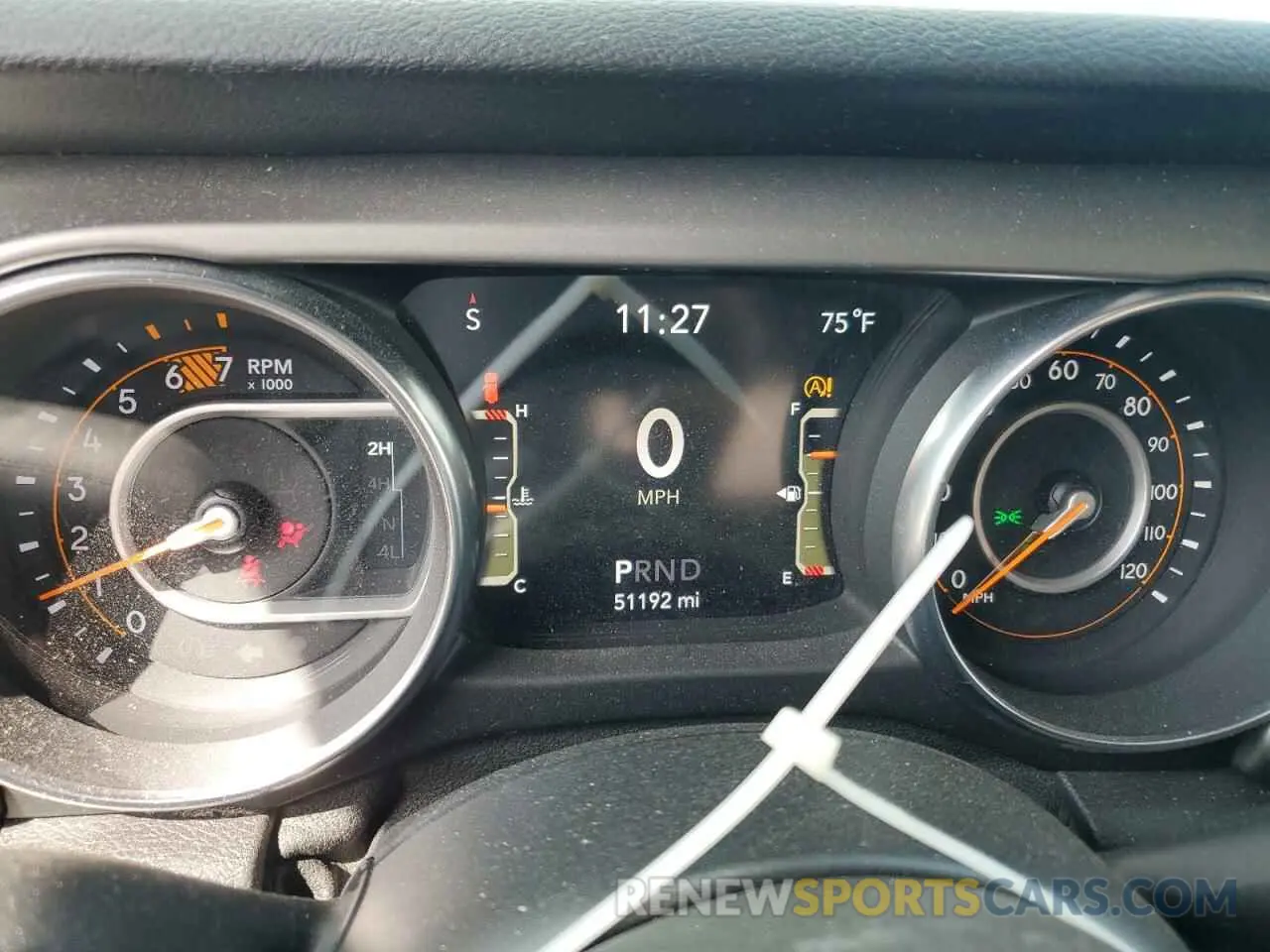 9 fotografías del automóvil dañado 1C4GJXAN9LW166548 JEEP WRANGLER 2020