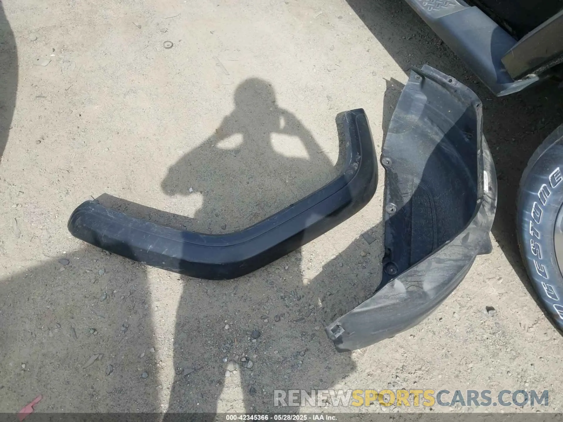 12 fotografías del automóvil dañado 1C4GJXAN7MW558395 JEEP WRANGLER 2021