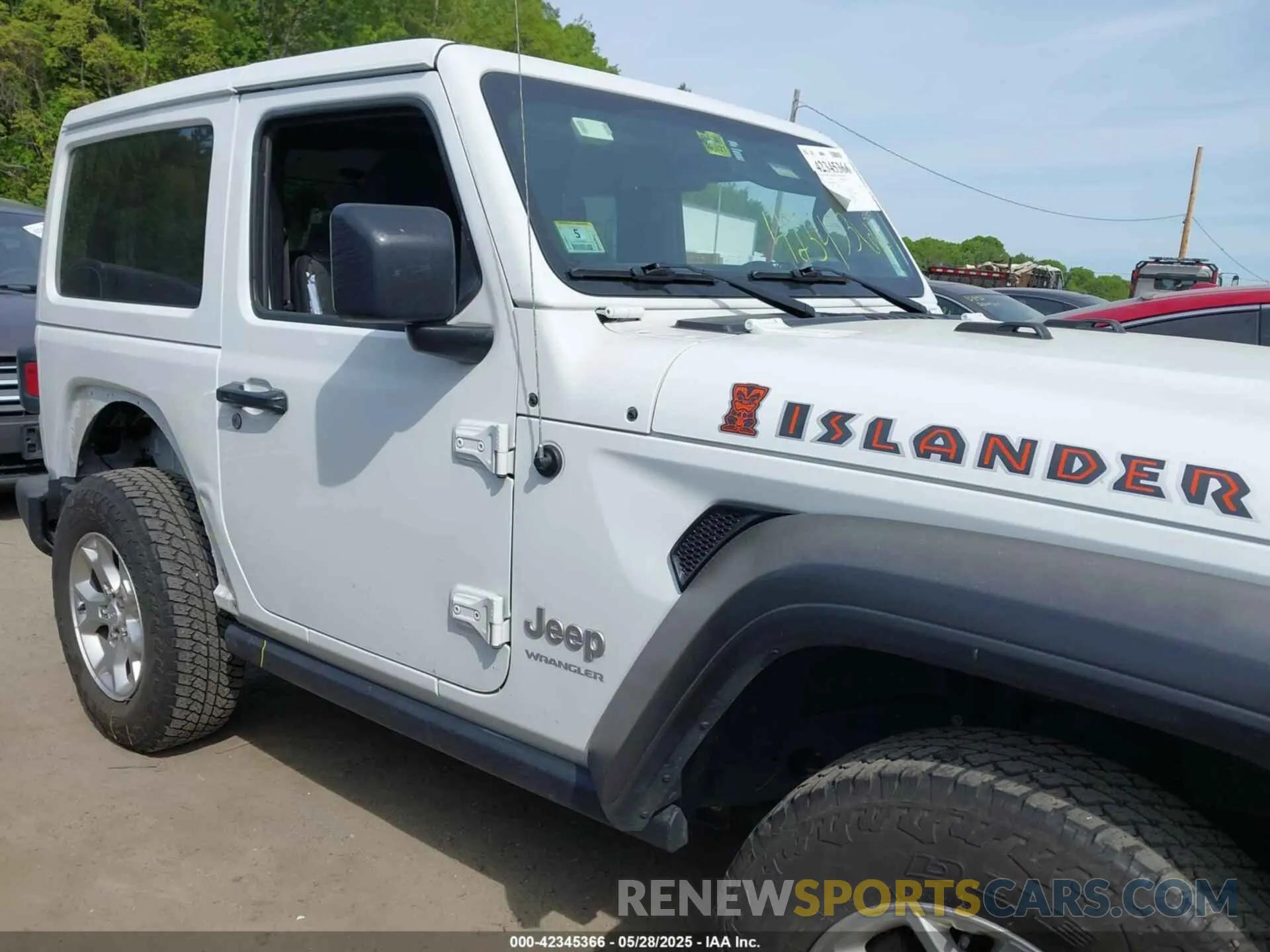 14 fotografías del automóvil dañado 1C4GJXAN7MW558395 JEEP WRANGLER 2021