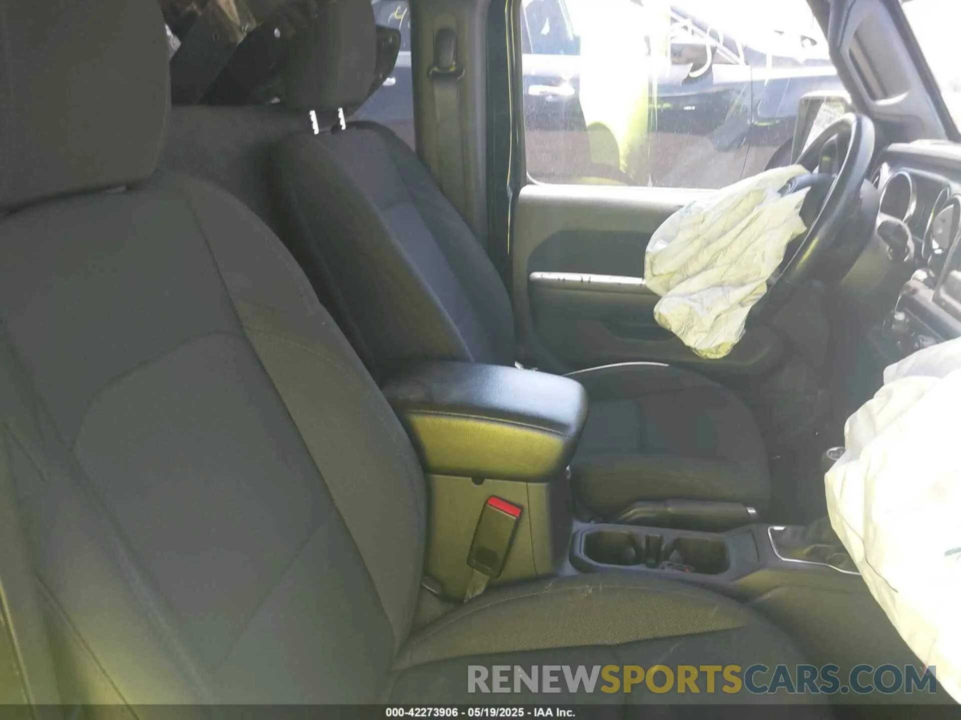 8 fotografías del automóvil dañado 1C4HJXAG6MW872318 JEEP WRANGLER 2021