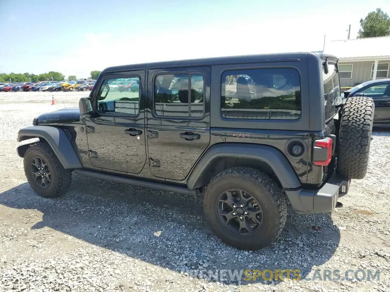 2 fotografías del automóvil dañado 1C4HJXDN1MW584099 JEEP WRANGLER 2021