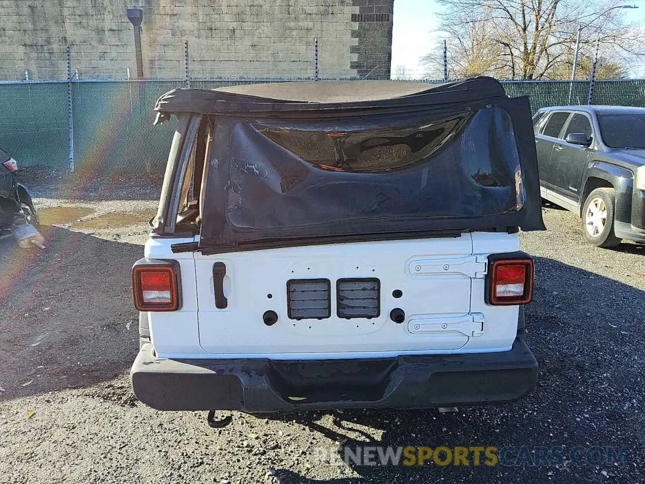 6 fotografías del automóvil dañado 1C4HJXDN7NW270183 JEEP WRANGLER 2022