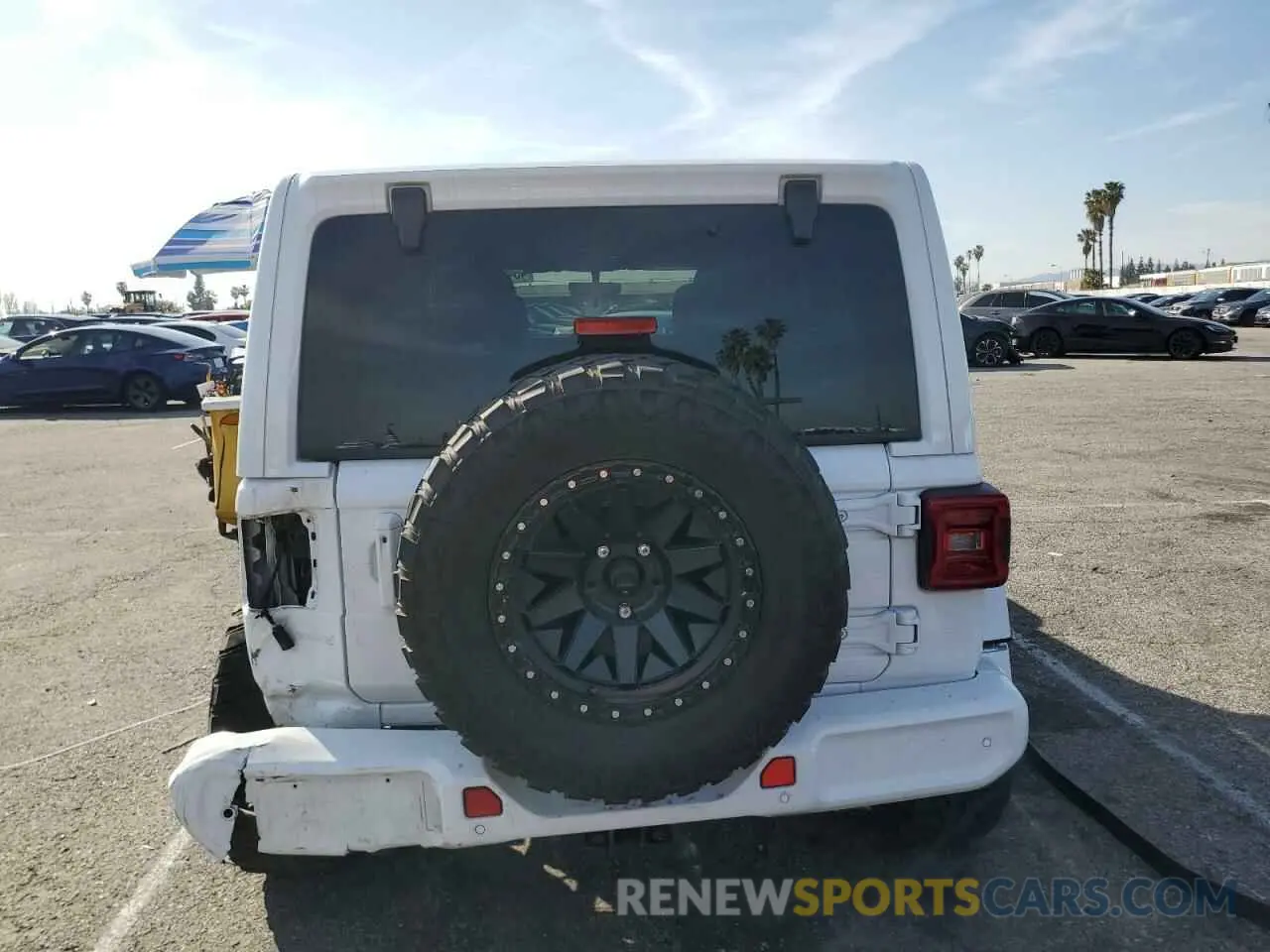 6 fotografías del automóvil dañado 1C4HJXEN8NW240480 JEEP WRANGLER 2022