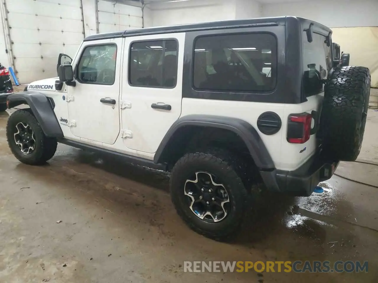 2 fotografías del automóvil dañado 1C4JJXR65NW178511 JEEP WRANGLER 2022