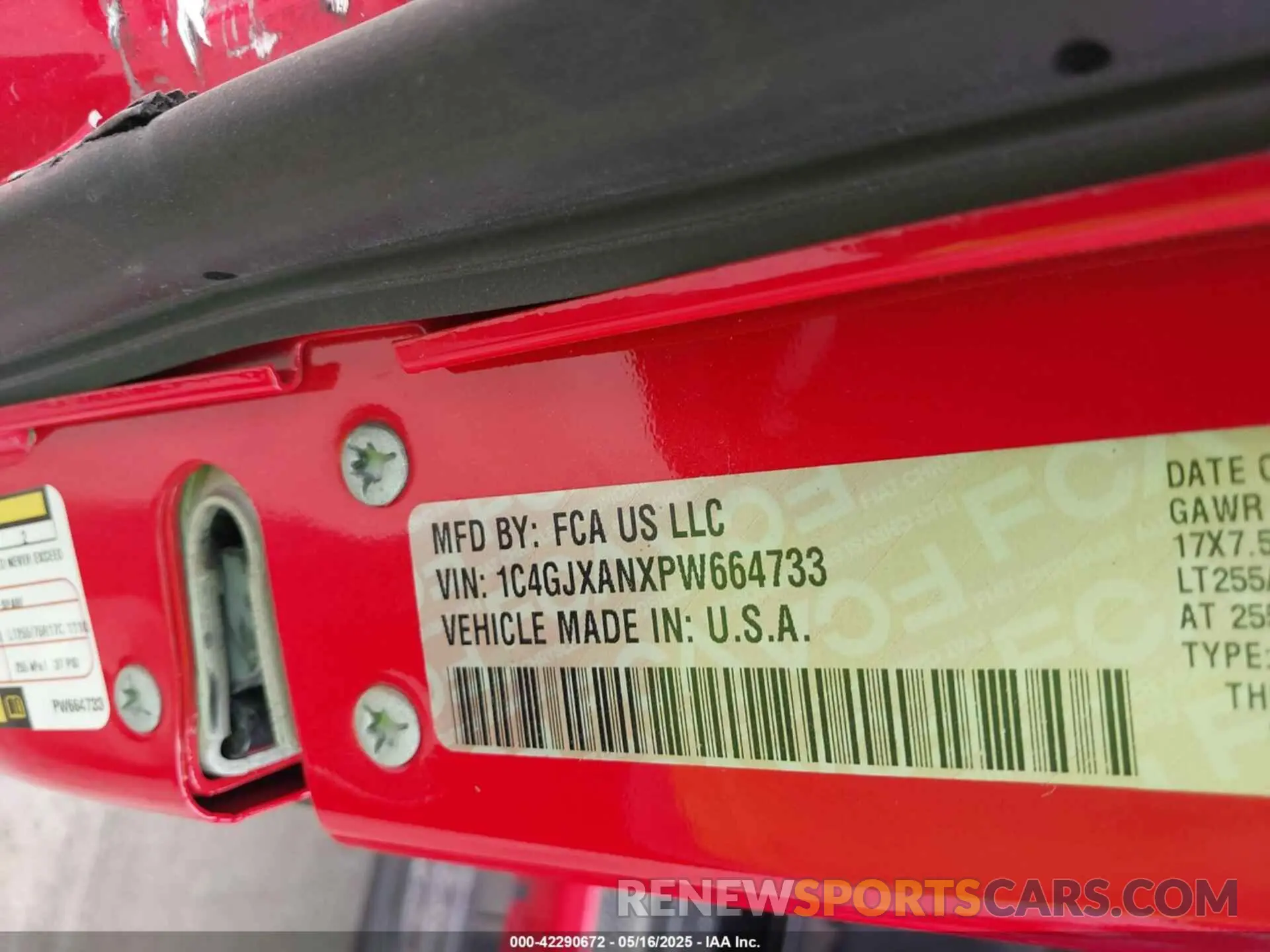 9 fotografías del automóvil dañado 1C4GJXANXPW664733 JEEP WRANGLER 2023