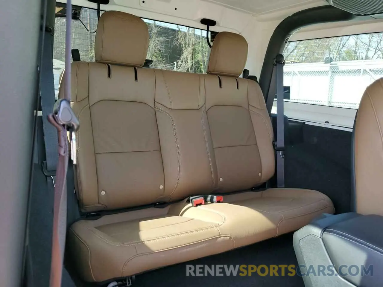 10 fotografías del automóvil dañado 1C4HJXCG9PW505608 JEEP WRANGLER 2023