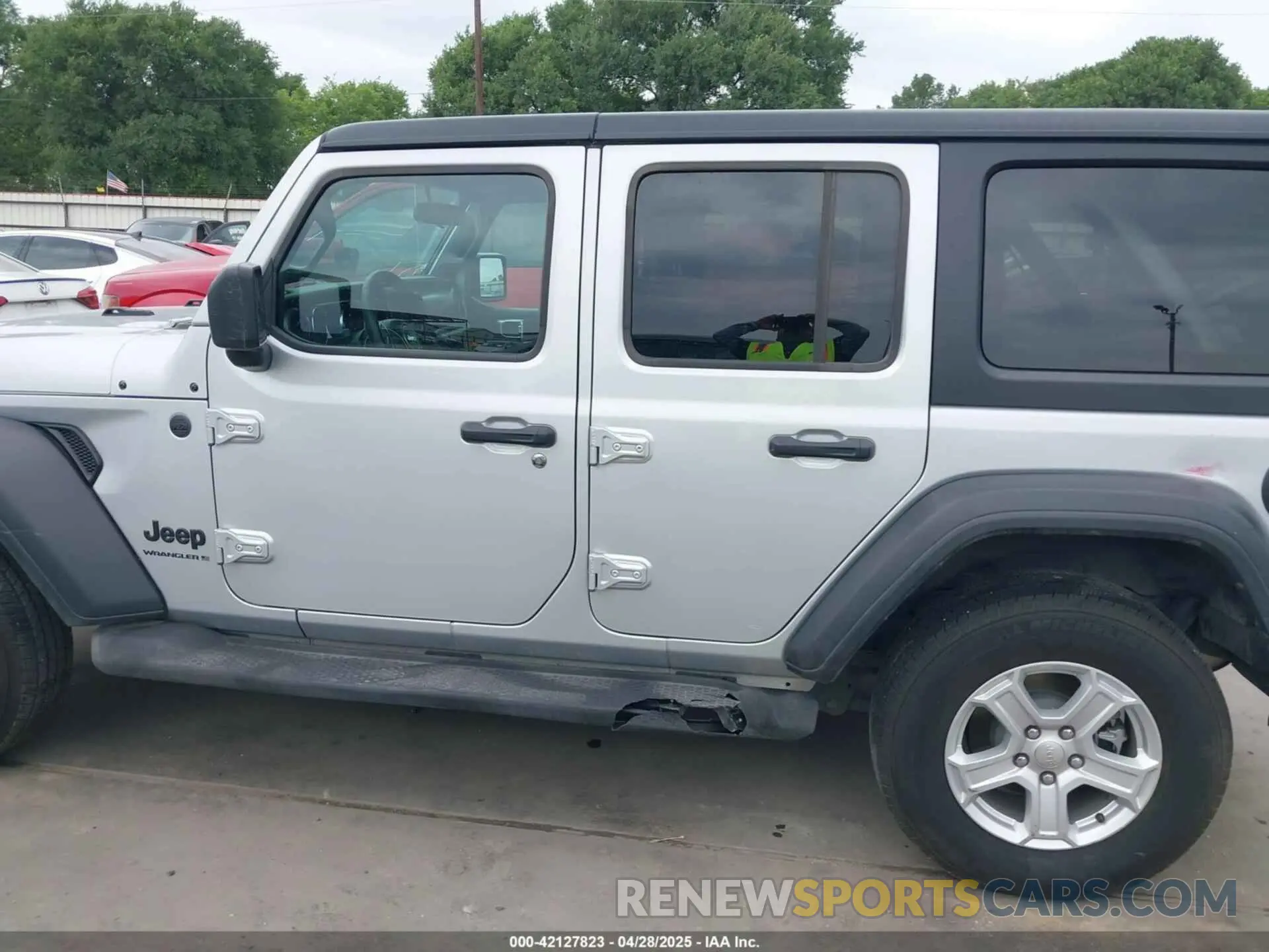 14 fotografías del automóvil dañado 1C4HJXDG2PW508235 JEEP WRANGLER 2023