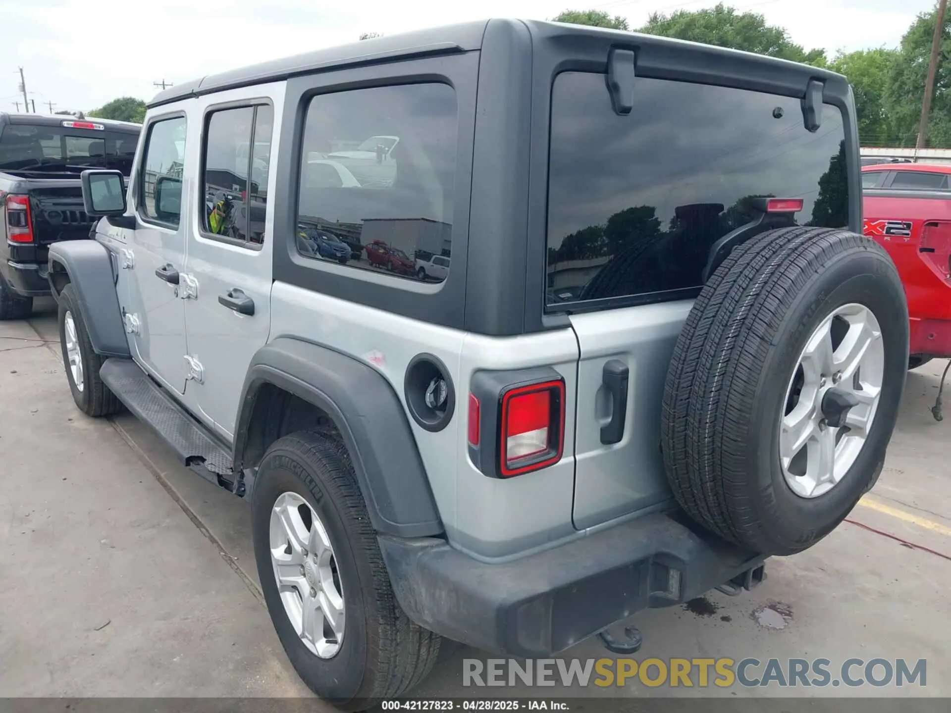3 fotografías del automóvil dañado 1C4HJXDG2PW508235 JEEP WRANGLER 2023